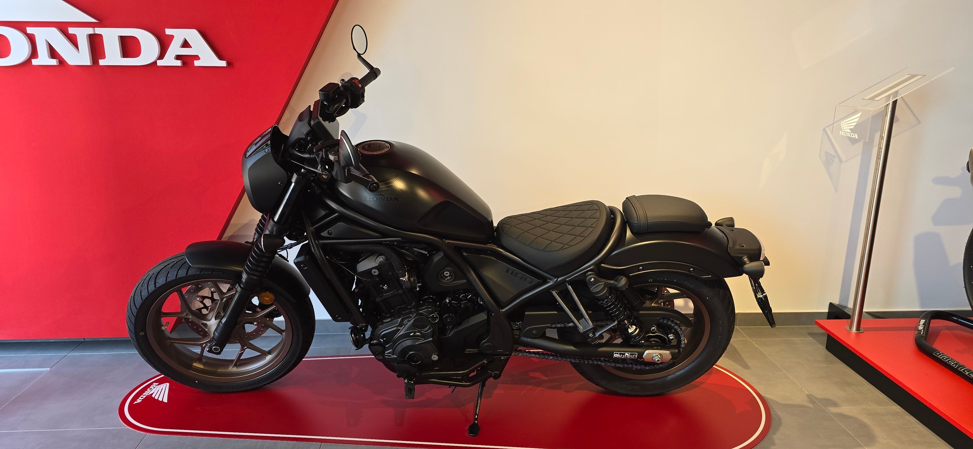 HONDA CMX 1100 Rebel Special Edition DCT-image-1