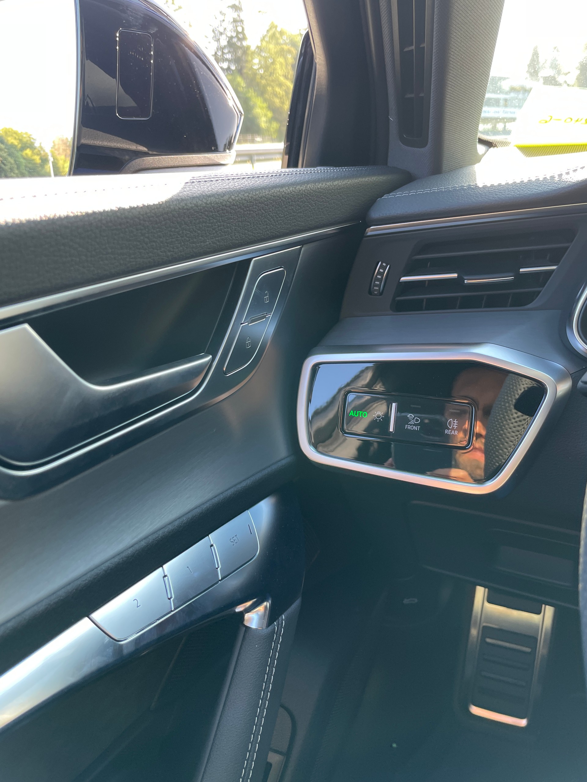 AUDI RS6 Avant 4.0 TFSI V8 quattro-image-10