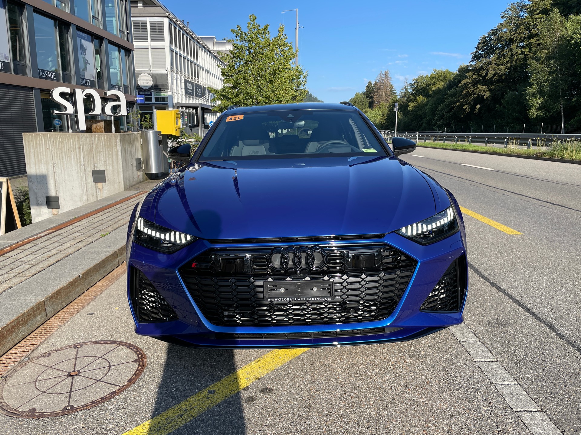AUDI RS6 Avant 4.0 TFSI V8 quattro-image-5