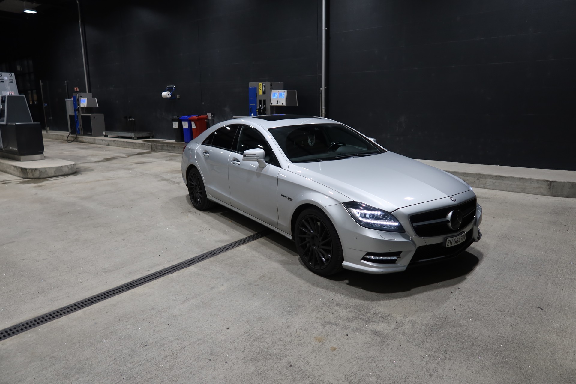 MERCEDES-BENZ CLS 500 V8 BlueEF 4matic