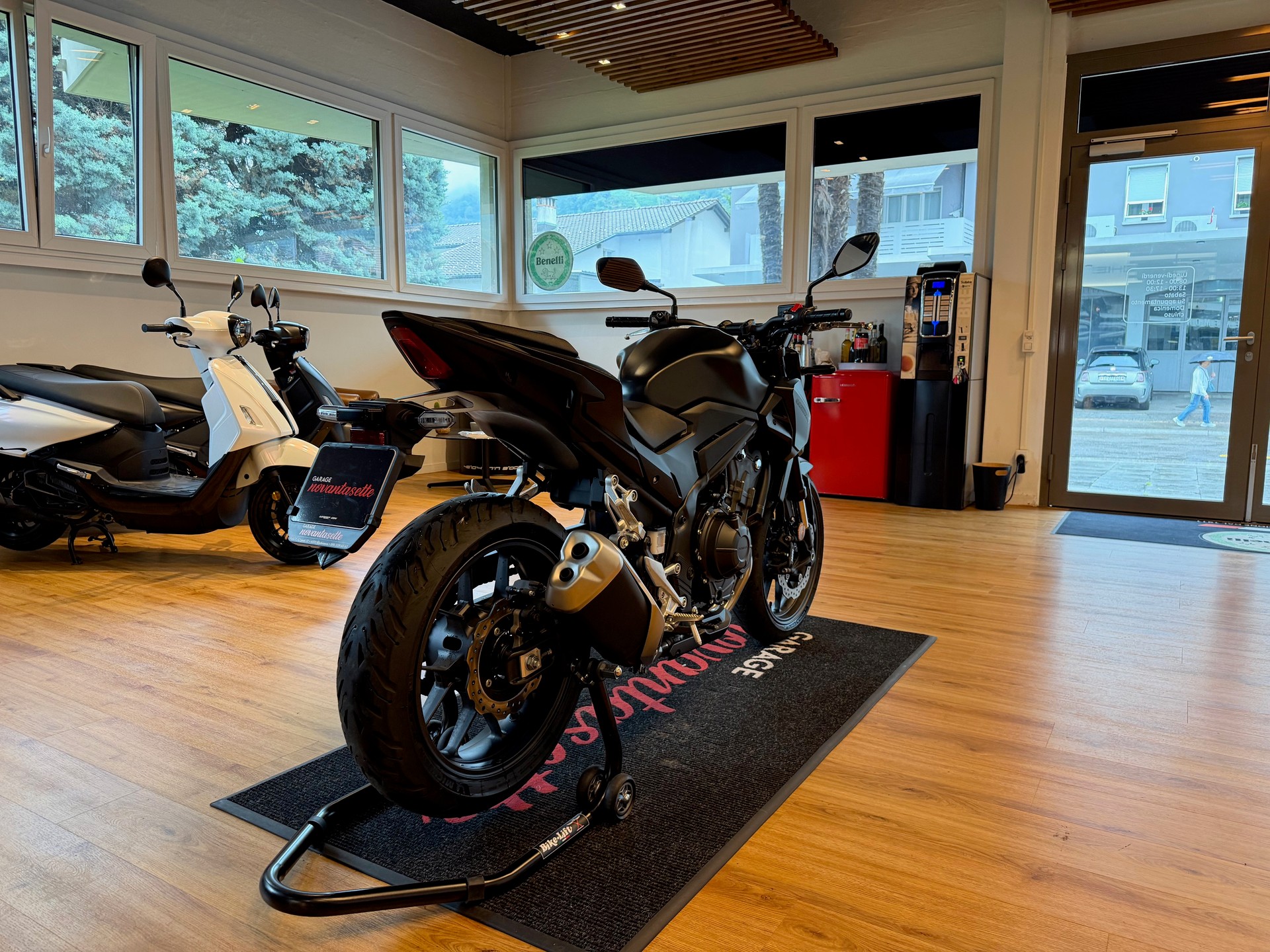 HONDA CB 500 Hornet-image-3