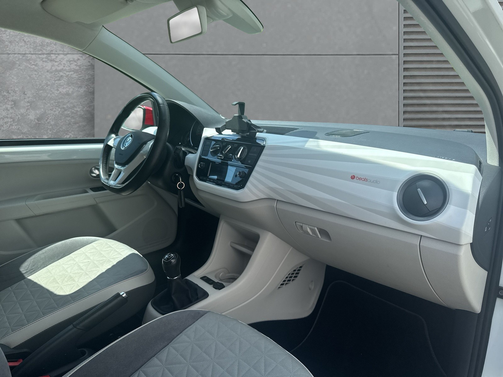 VW Up 1.0 TSI BMT beats-image-10