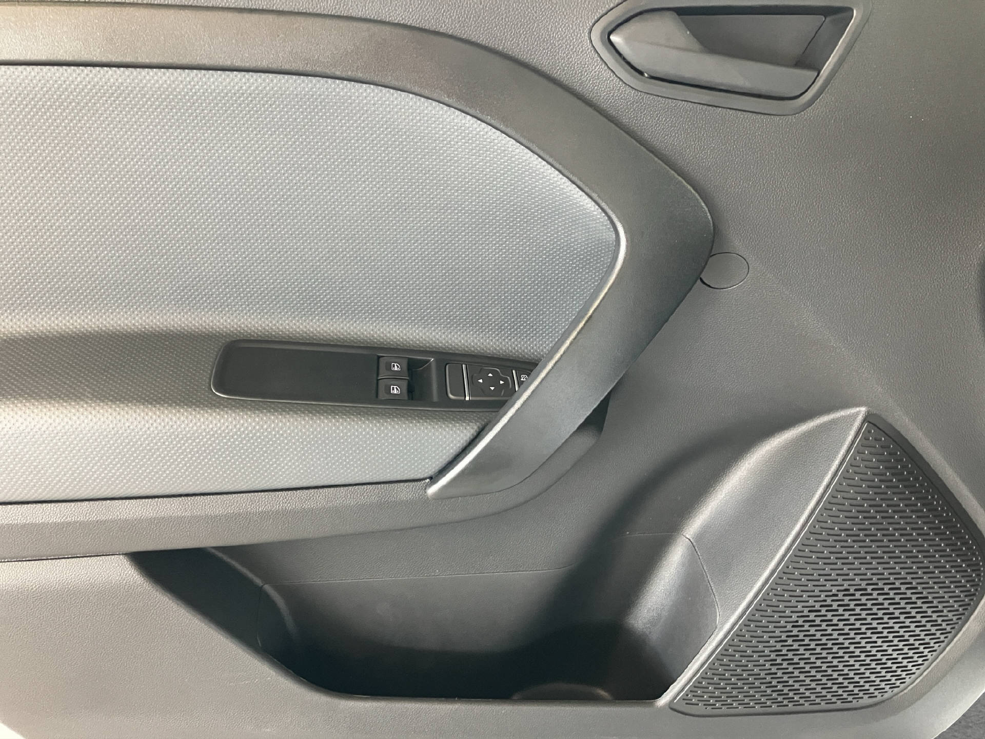 MERCEDES-BENZ eCitan Standard 2716mm S-image-13
