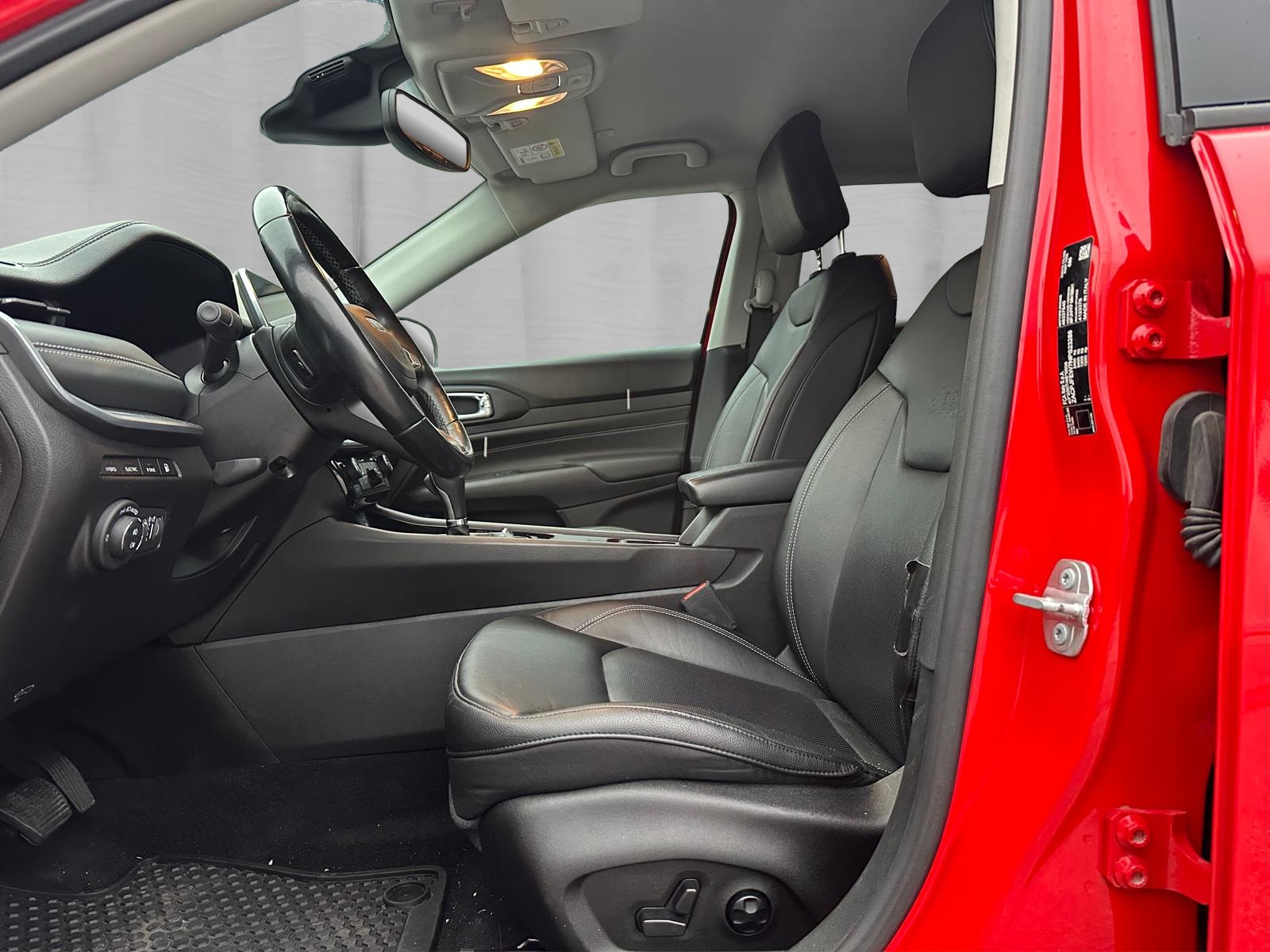 JEEP Compass 1.3 T PHEV Swiss Limited Plus AWD-image-8