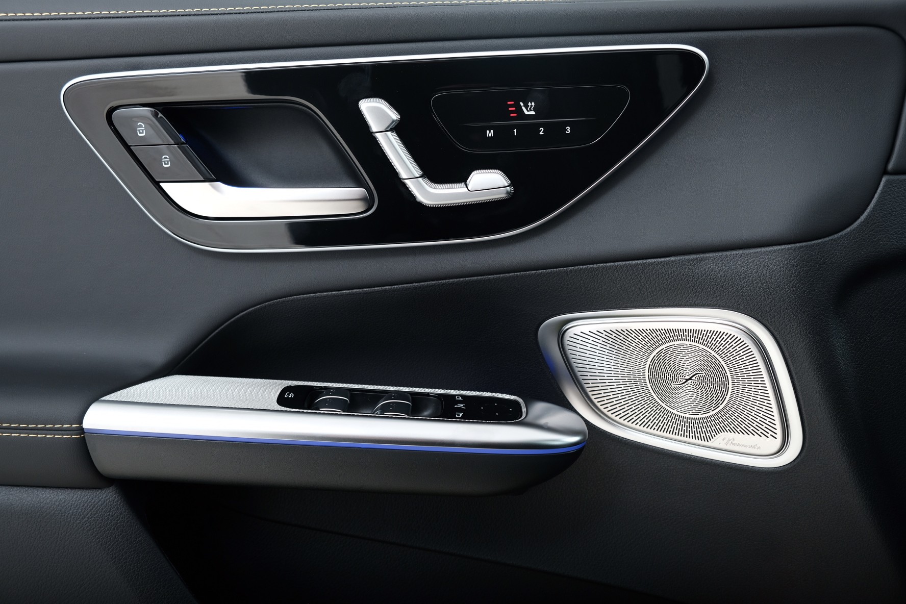 MERCEDES-BENZ GLC 53 AMG 4Matic+ 9G-Tronic-image-10