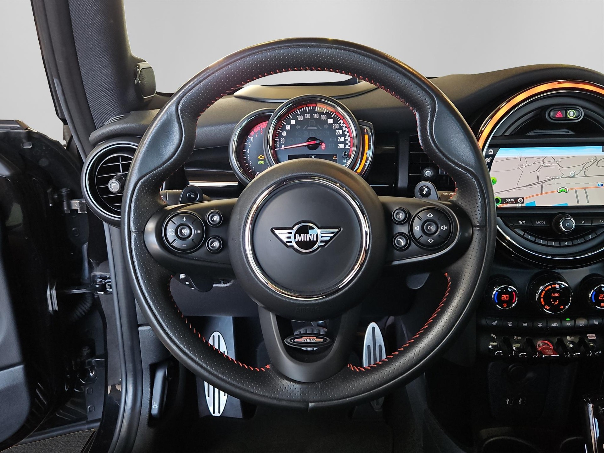 MINI JCW 3door F65-image-15