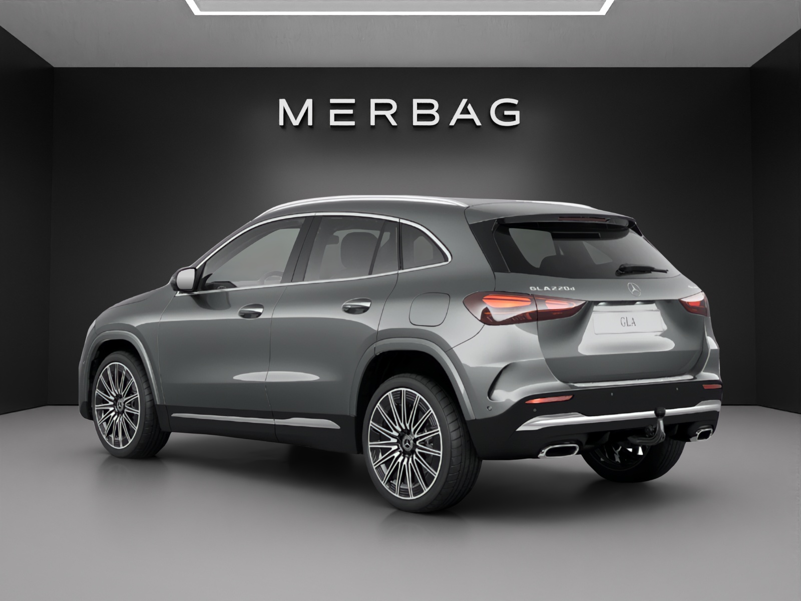 MERCEDES-BENZ GLA 220d 4Matic 8G-DCT-image-2