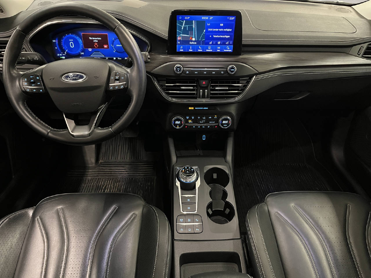 FORD Focus Station Wagon 2.0 EcoBlue 150 Vignale-image-5