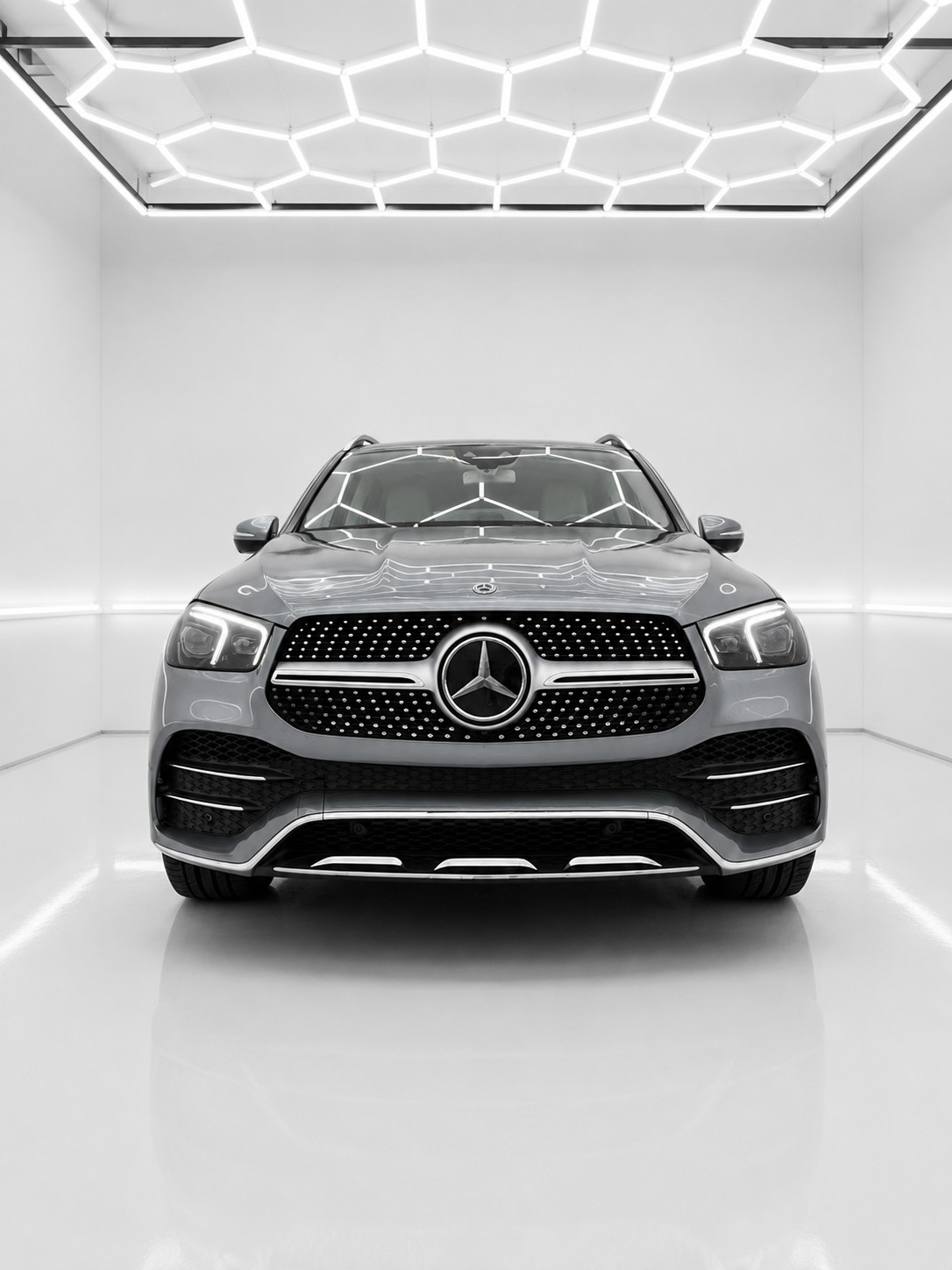MERCEDES-BENZ GLE 450 4Matic AMG Line 9G-Tronic-showroom-element-3