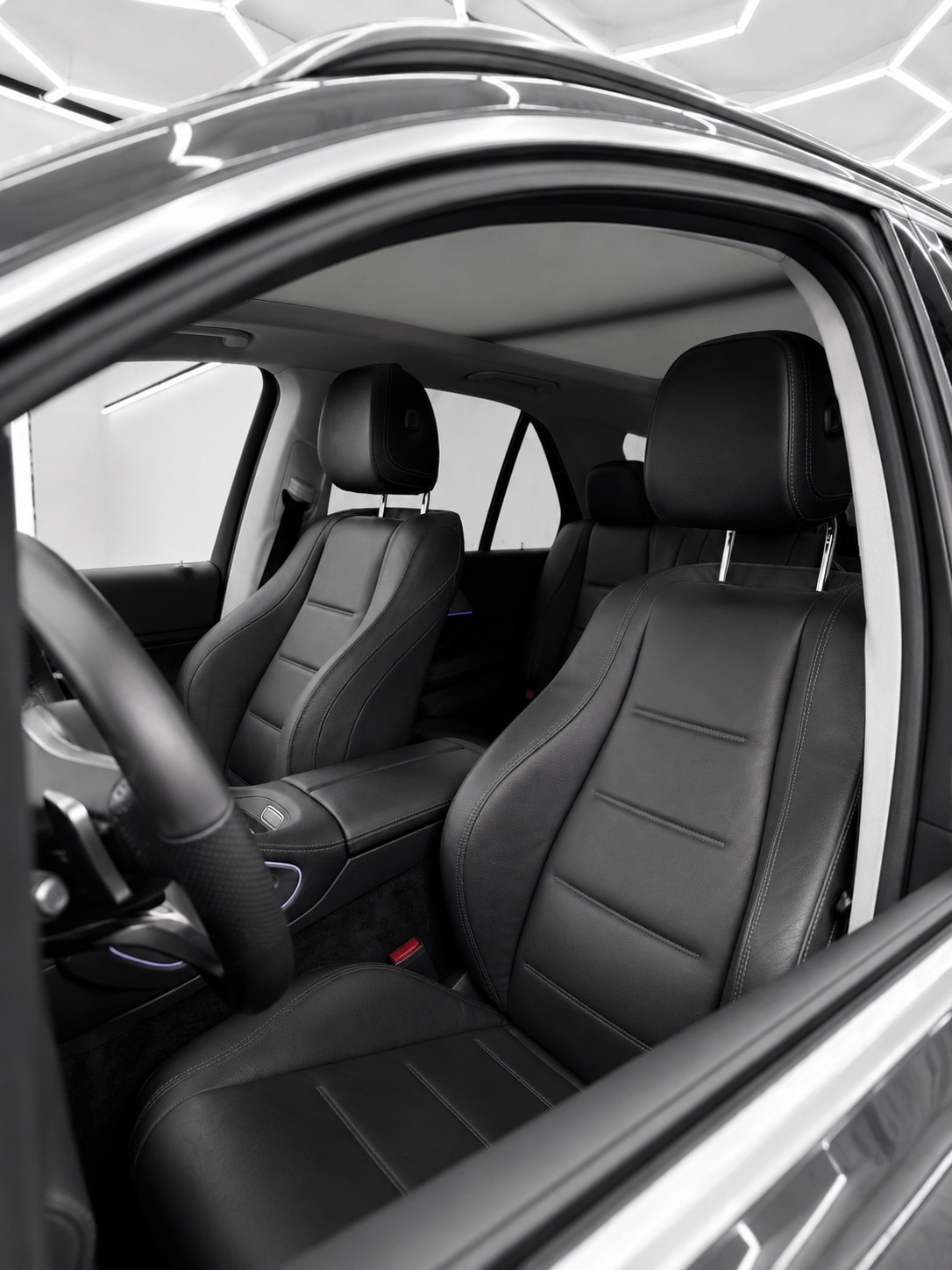 MERCEDES-BENZ GLE 450 4Matic AMG Line 9G-Tronic-image-5