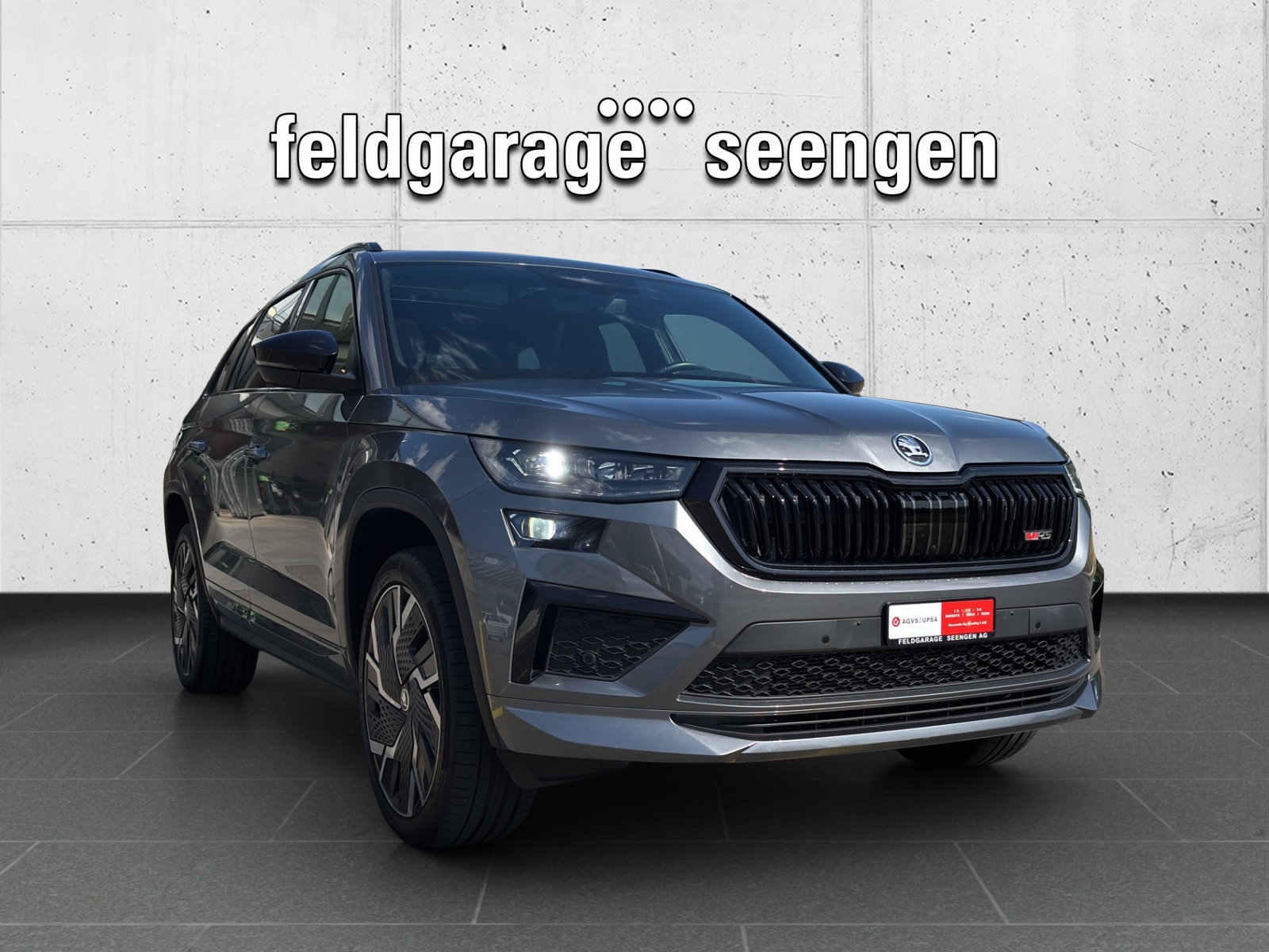 SKODA Kodiaq 2.0 TSI 4x4 RS mit Panorama-Ausstell-/Schiebedach-showroom-element-2