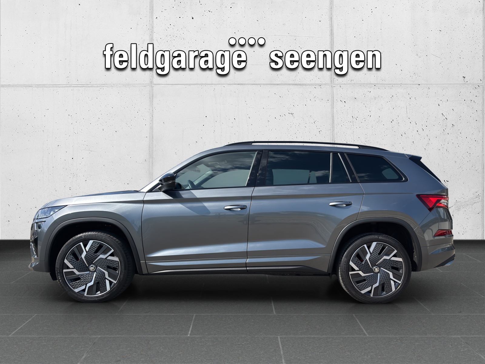 SKODA Kodiaq 2.0 TSI 4x4 RS mit Panorama-Ausstell-/Schiebedach-showroom-element-1