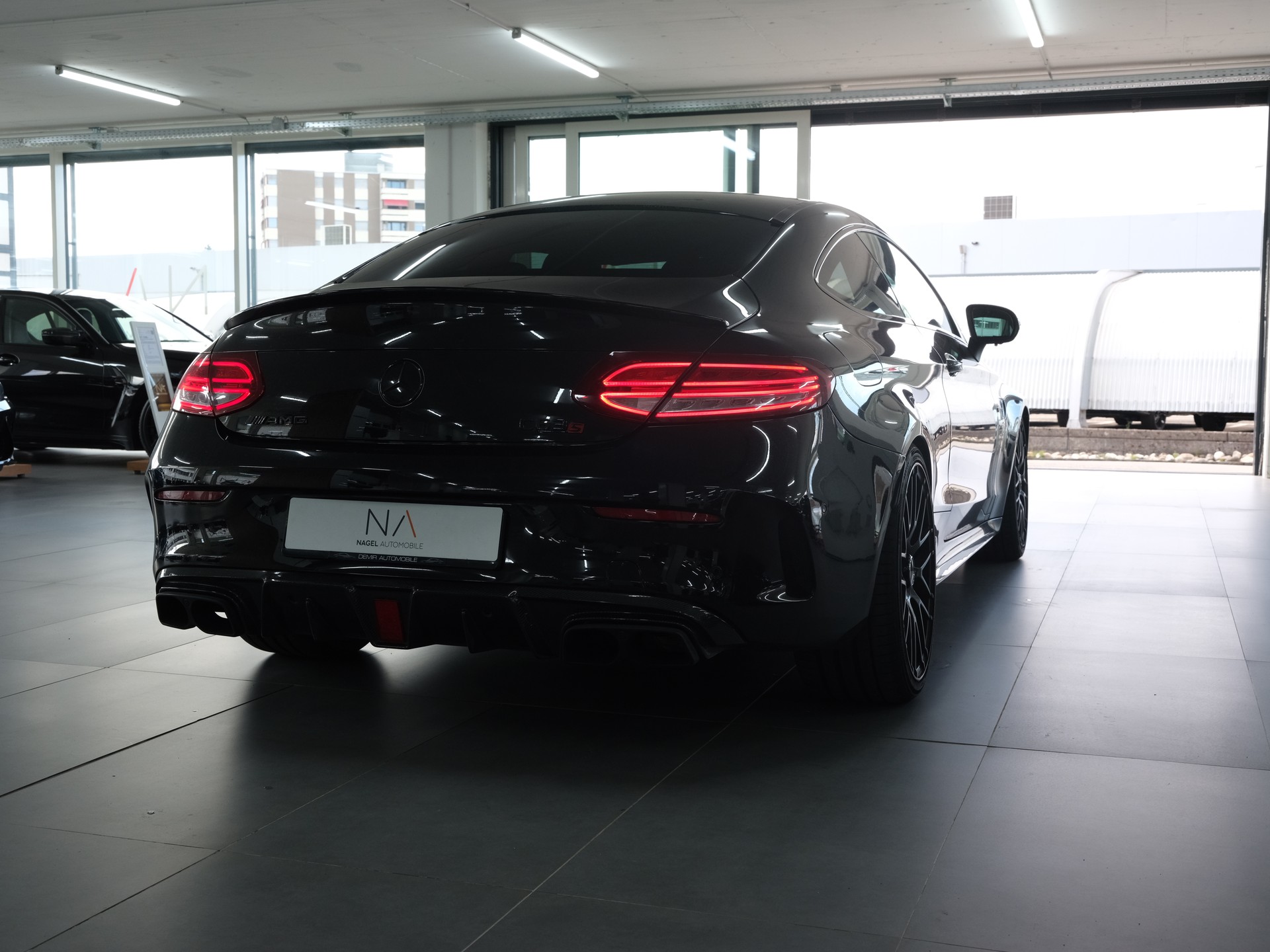 MERCEDES-BENZ C 63 S AMG Edition 1 Speedshift *Burmester* *Head up Display* *Sportsitze*-showroom-element-2