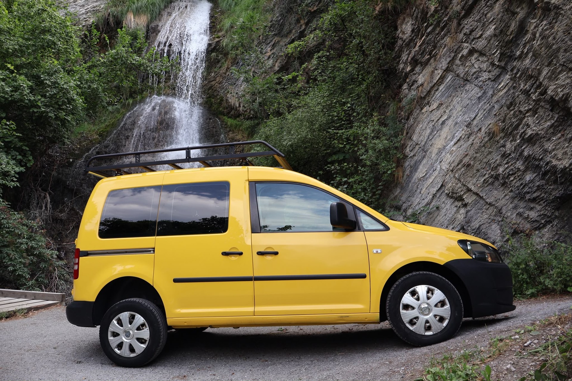 VW CADDY-showroom-element-3