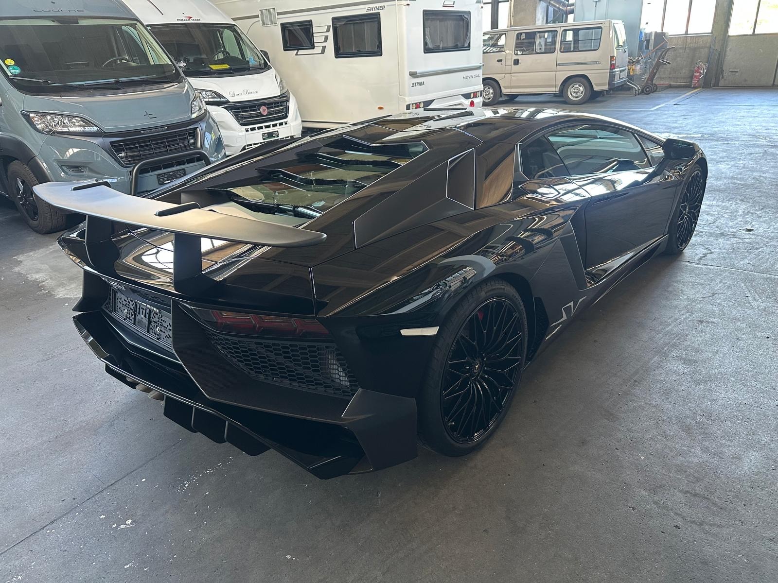 LAMBORGHINI Aventador LP750-4 Superveloce Coupé E-Gear-showroom-element-3