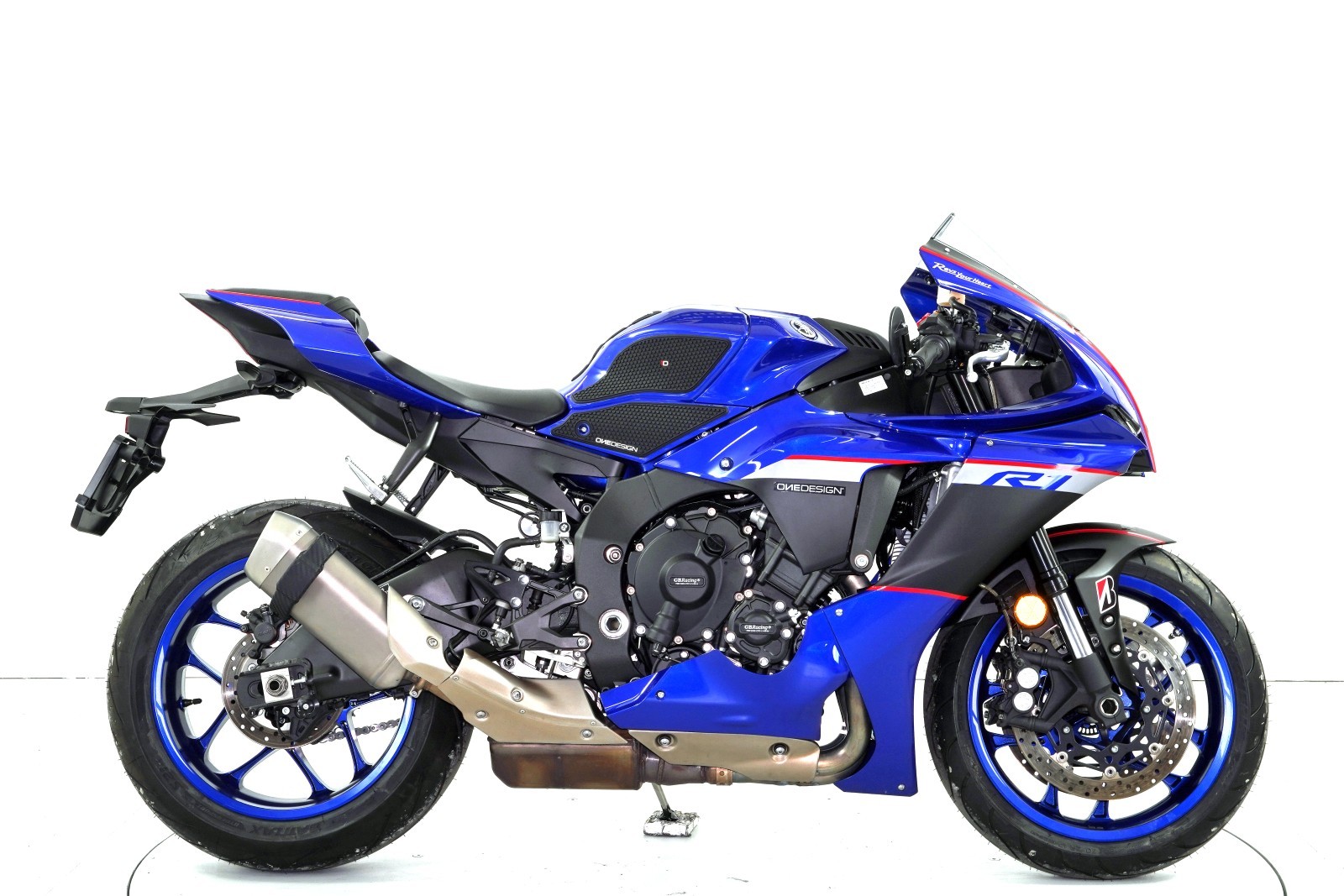 YAMAHA YZF-R1 ABS-image-3