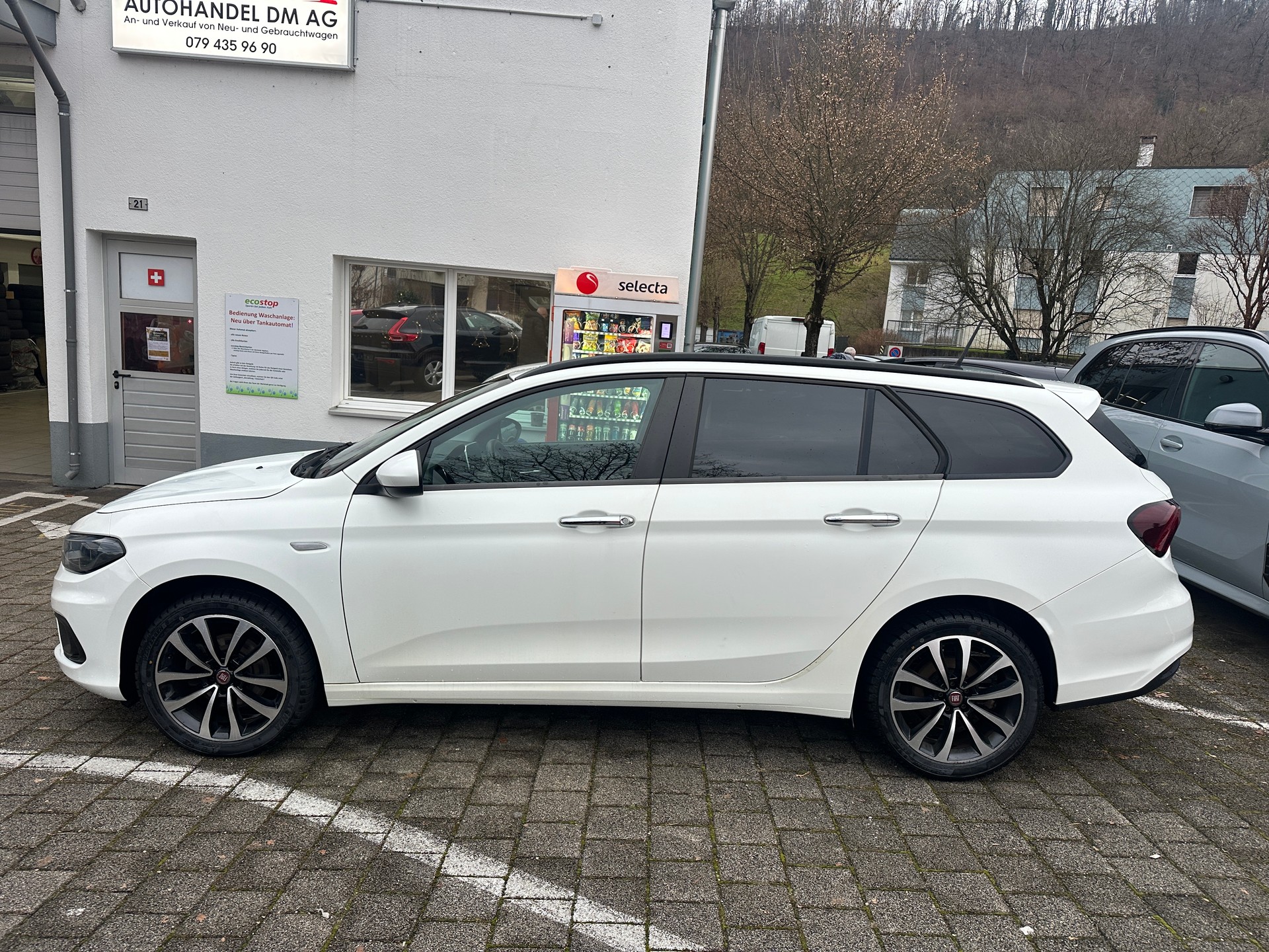FIAT Tipo 1.6MJ Station Wagon Business DCT-showroom-element-2