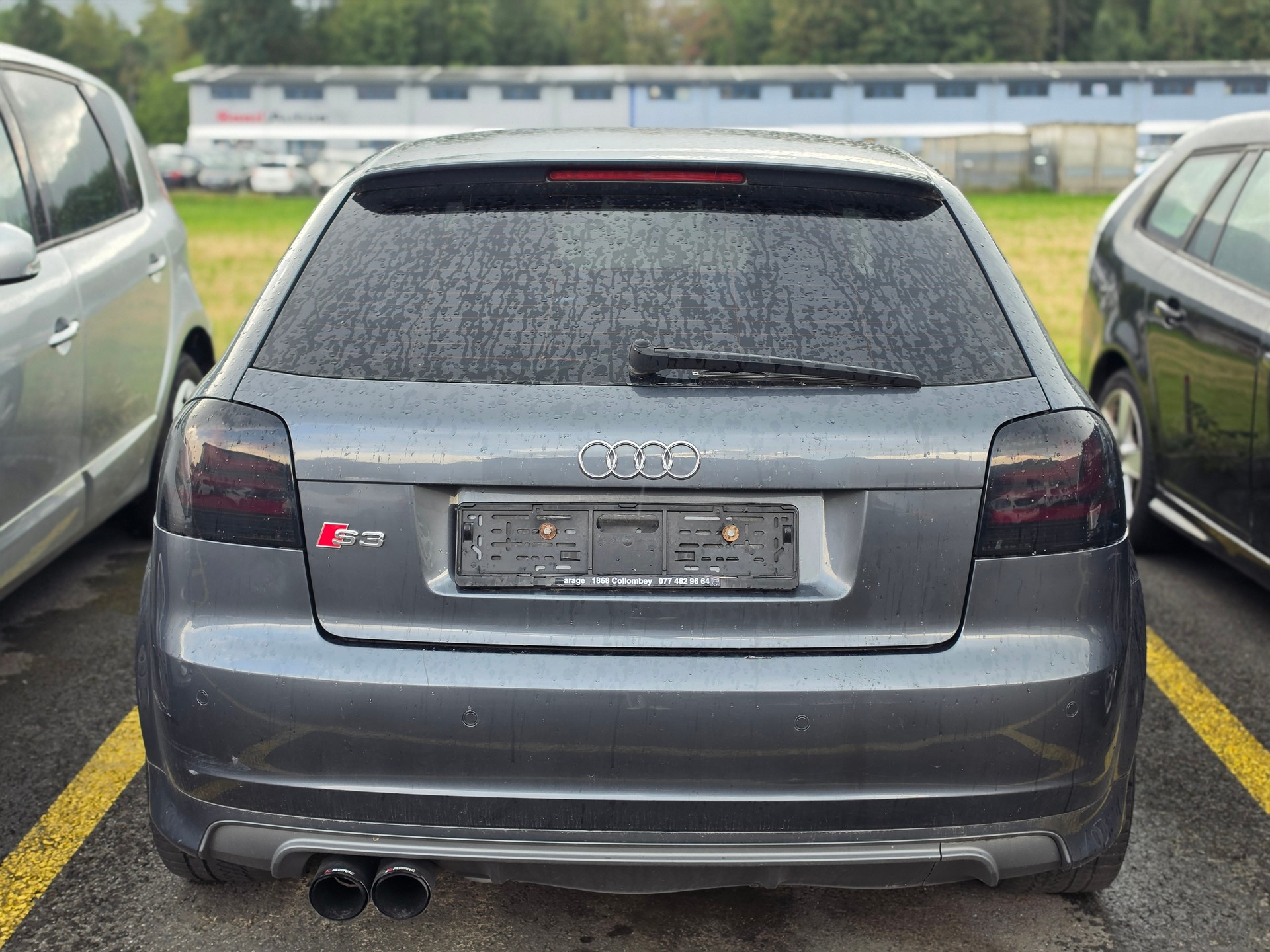 AUDI S3 2.0 Turbo FSI quattro-showroom-element-3