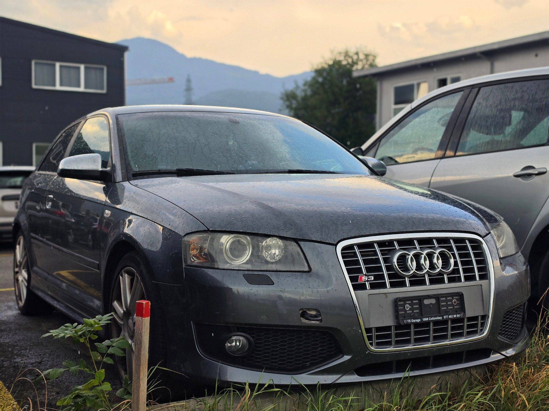 AUDI S3 2.0 Turbo FSI quattro-showroom-element-1