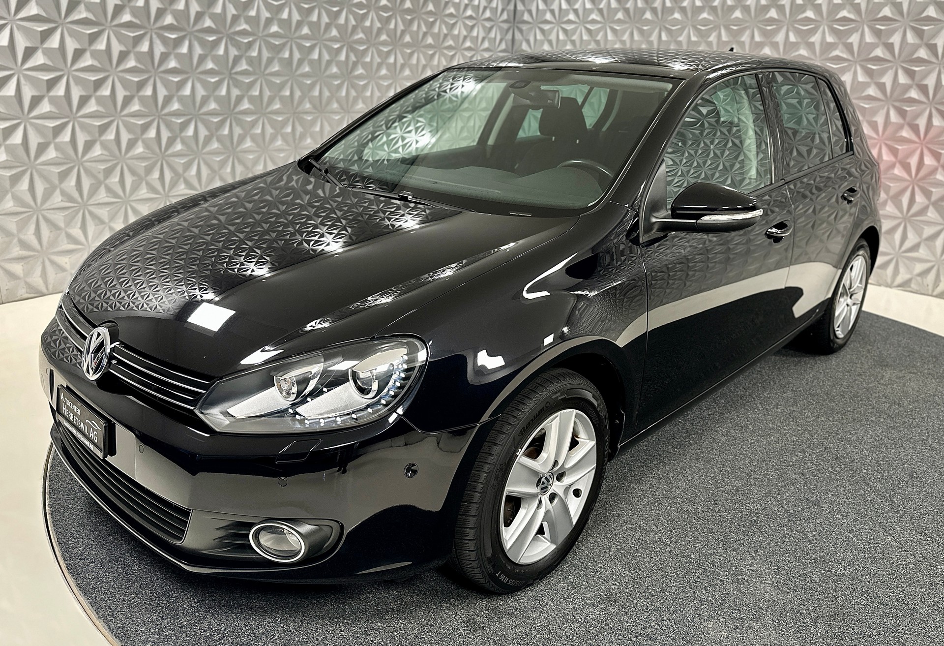 VW Golf 1.4 TSI Highline DSG-image-8