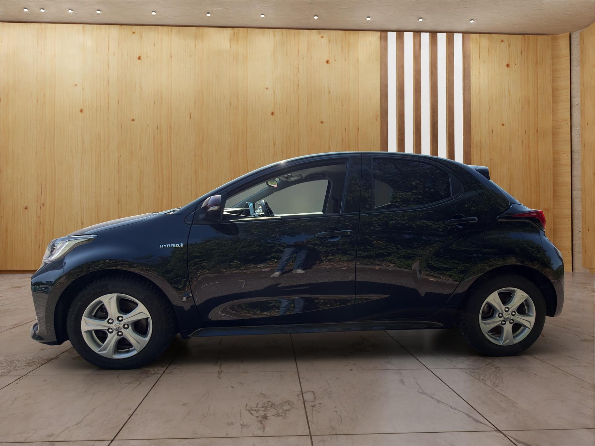 TOYOTA Yaris 1.5 VVT-i HSD Trend-showroom-element-2