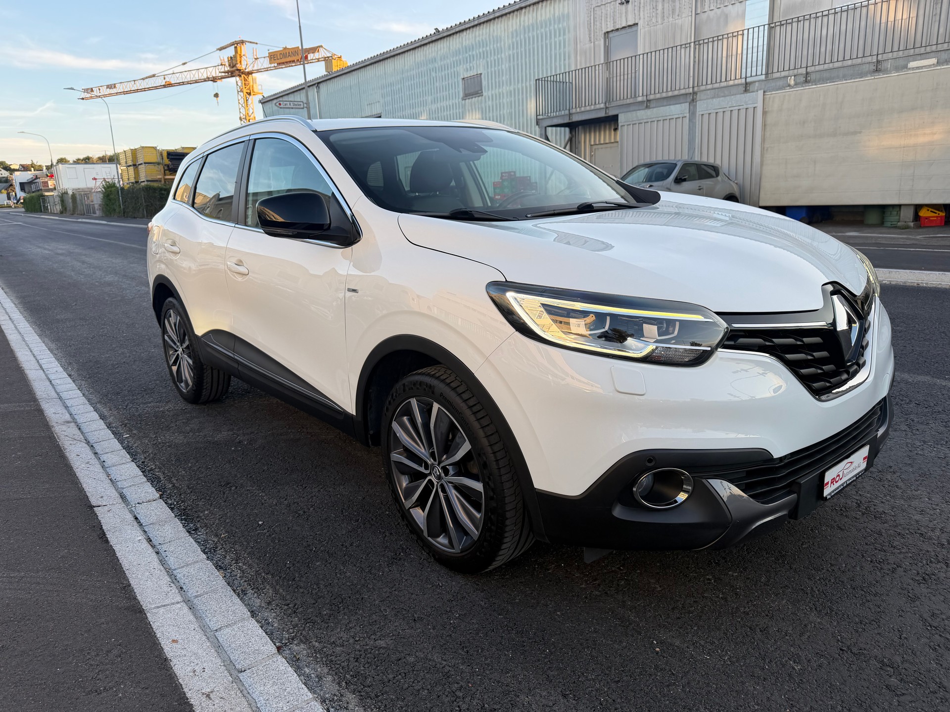 RENAULT Kadjar 1.2 16V Turbo Bose-showroom-element-3