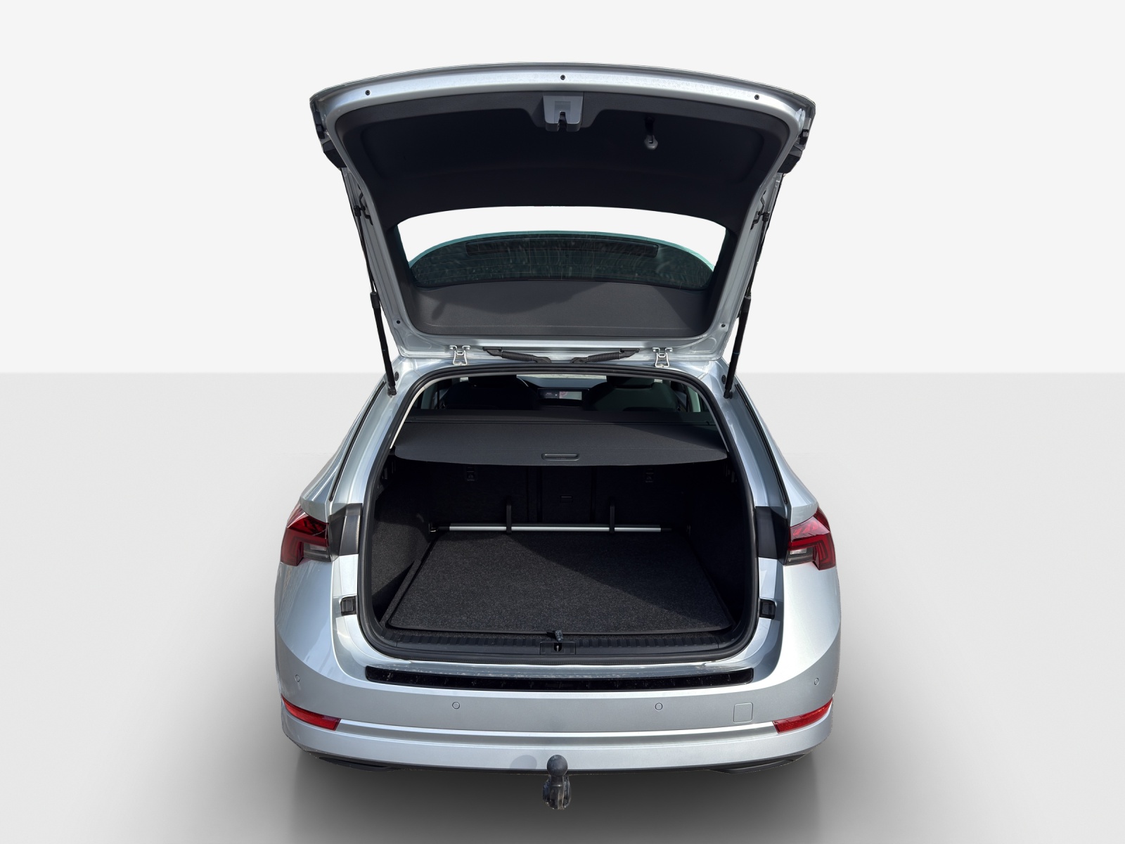 SKODA Octavia Combi 2.0 TDI DSG Ambition 4x4-image-12