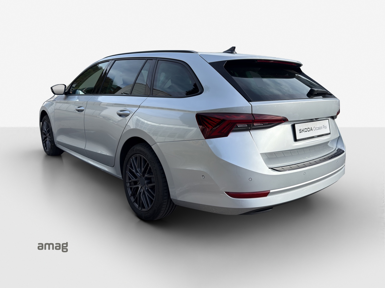 SKODA Octavia Combi 2.0 TDI DSG Ambition 4x4-showroom-element-2