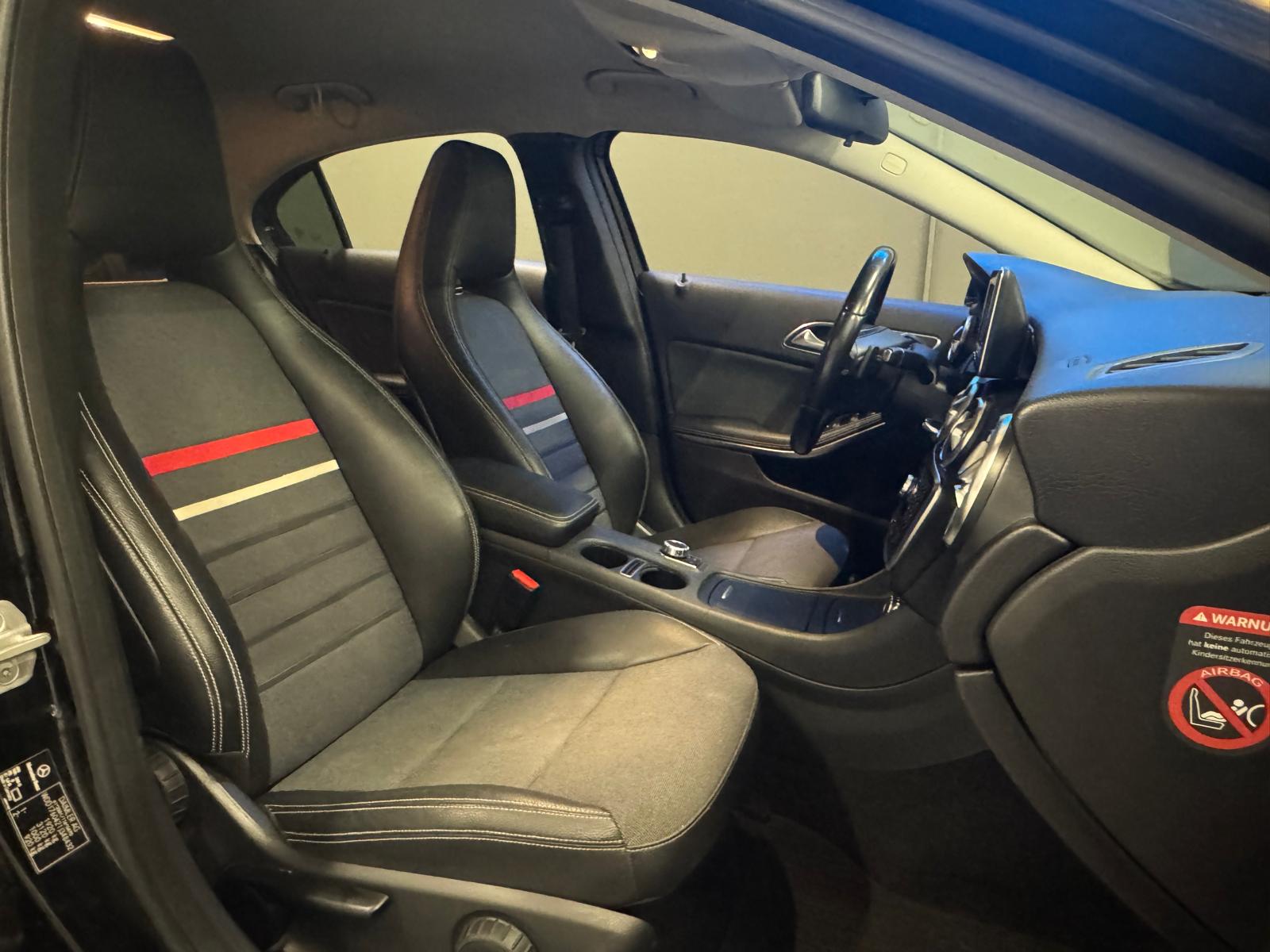 MERCEDES-BENZ A 180 Style 7G-DCT-image-13