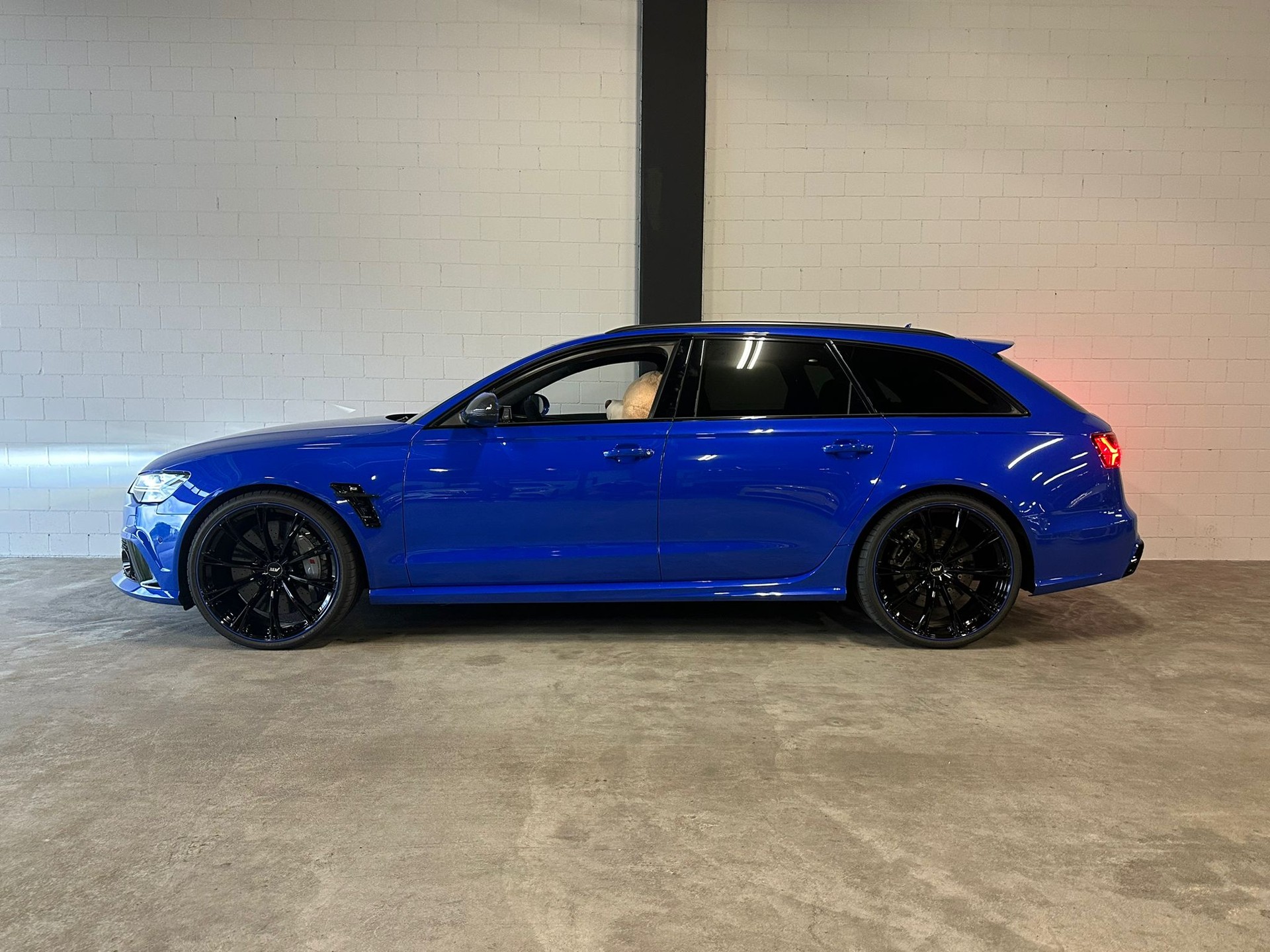 AUDI RS6 Avant 4.0 TFSI V8 performance quattro "NOGARO EDITION - 1 of 150" ABT 735 PS