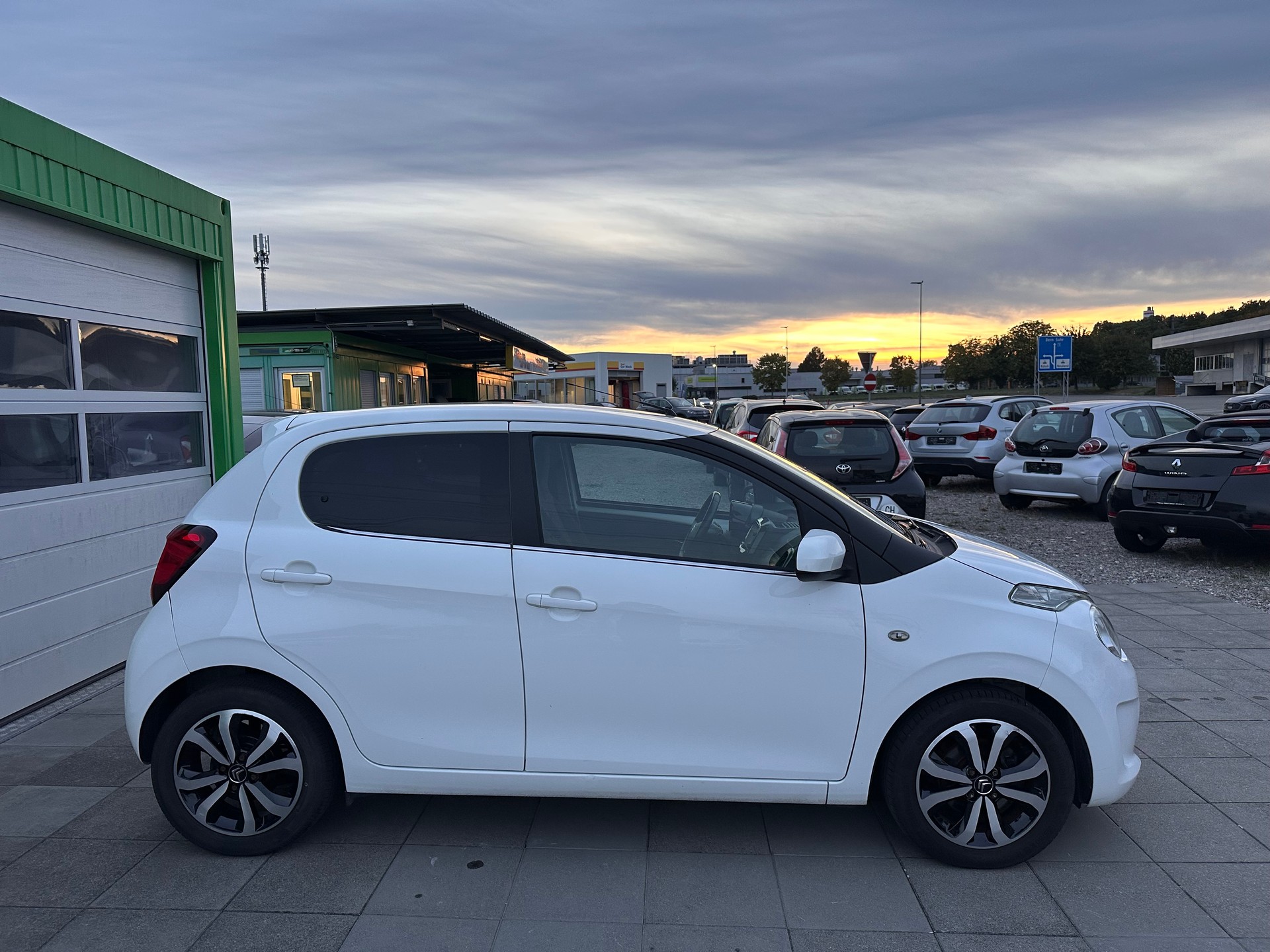 CITROEN C1 1.2 VTi Feel-image-2