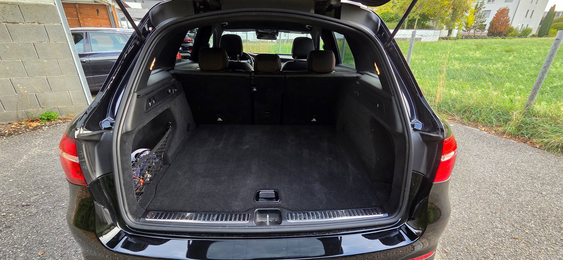 MERCEDES-BENZ GLC 43 AMG 4m-image-5