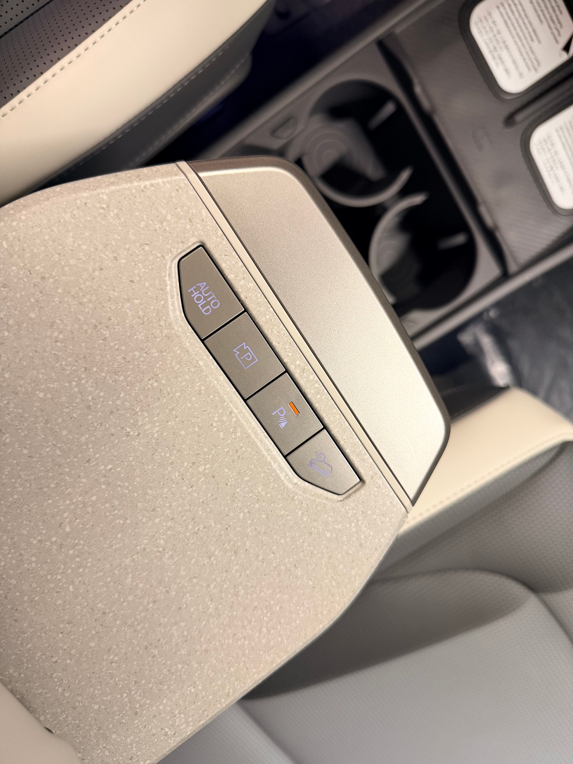 KIA EV3 81,4 kWh GT Line 4x4-image-23