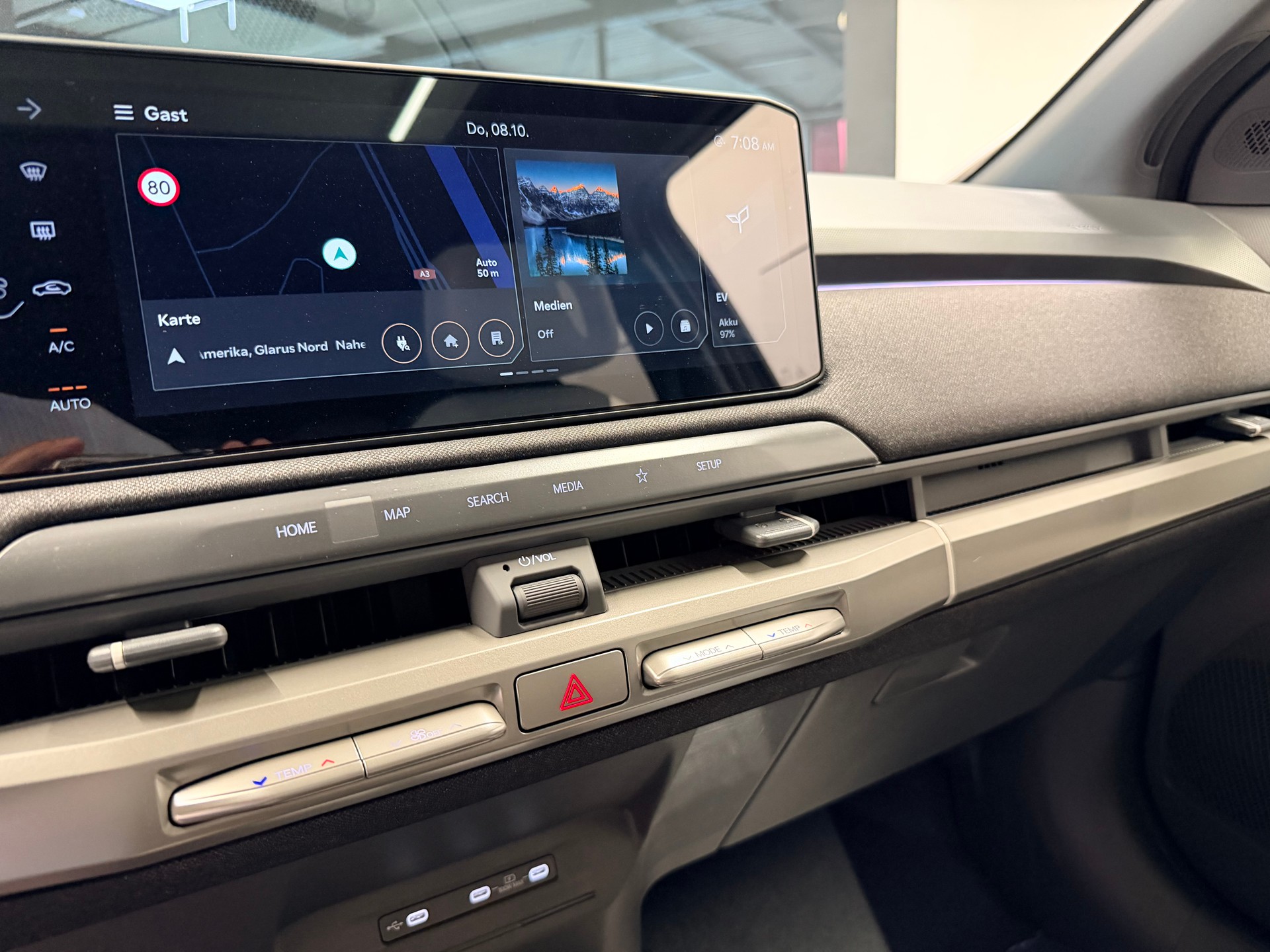 KIA EV3 81,4 kWh GT Line 4x4-image-24