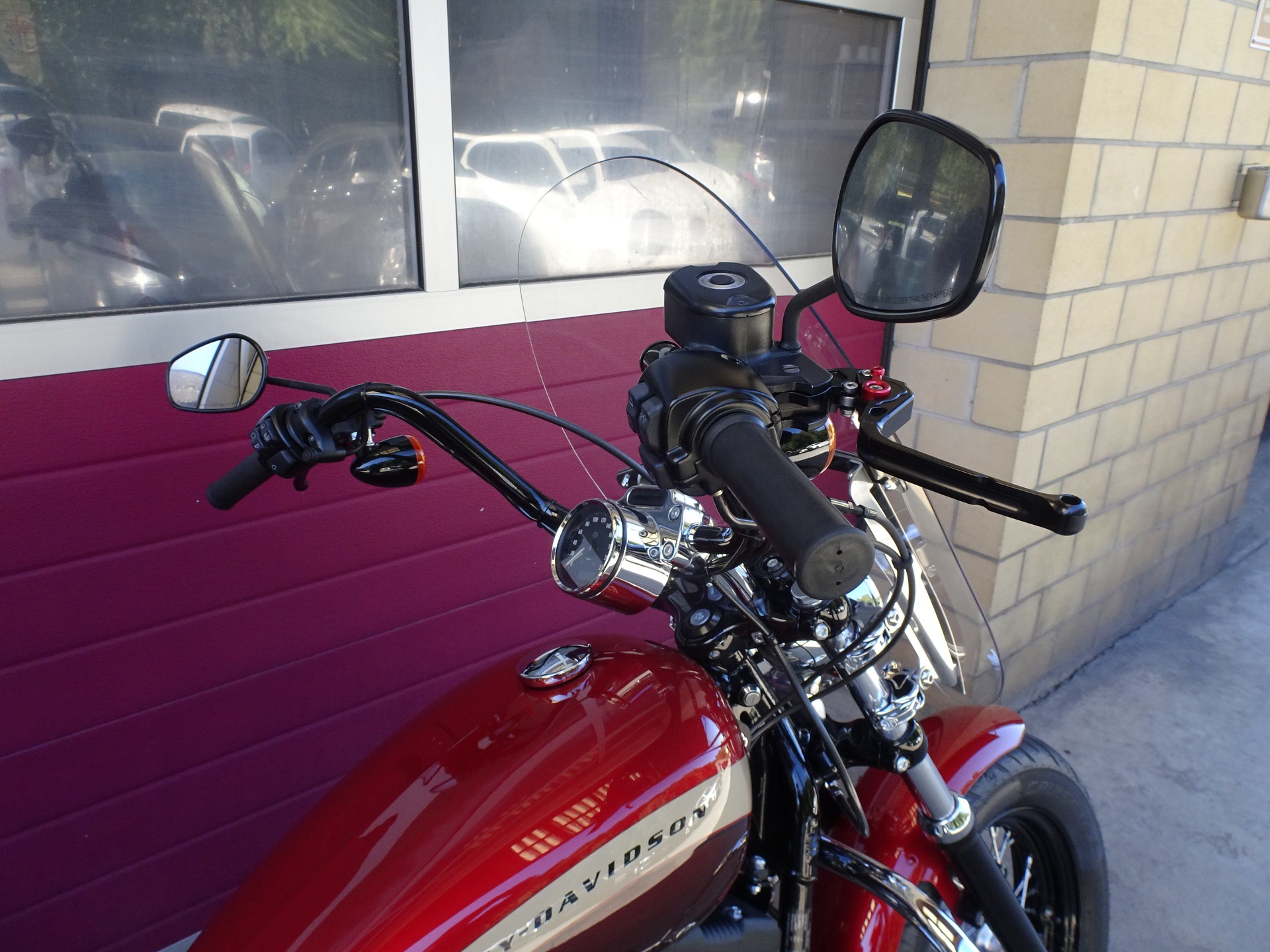 HARLEY-DAVIDSON XL 1200 C Sportster Custom ABS-image-4
