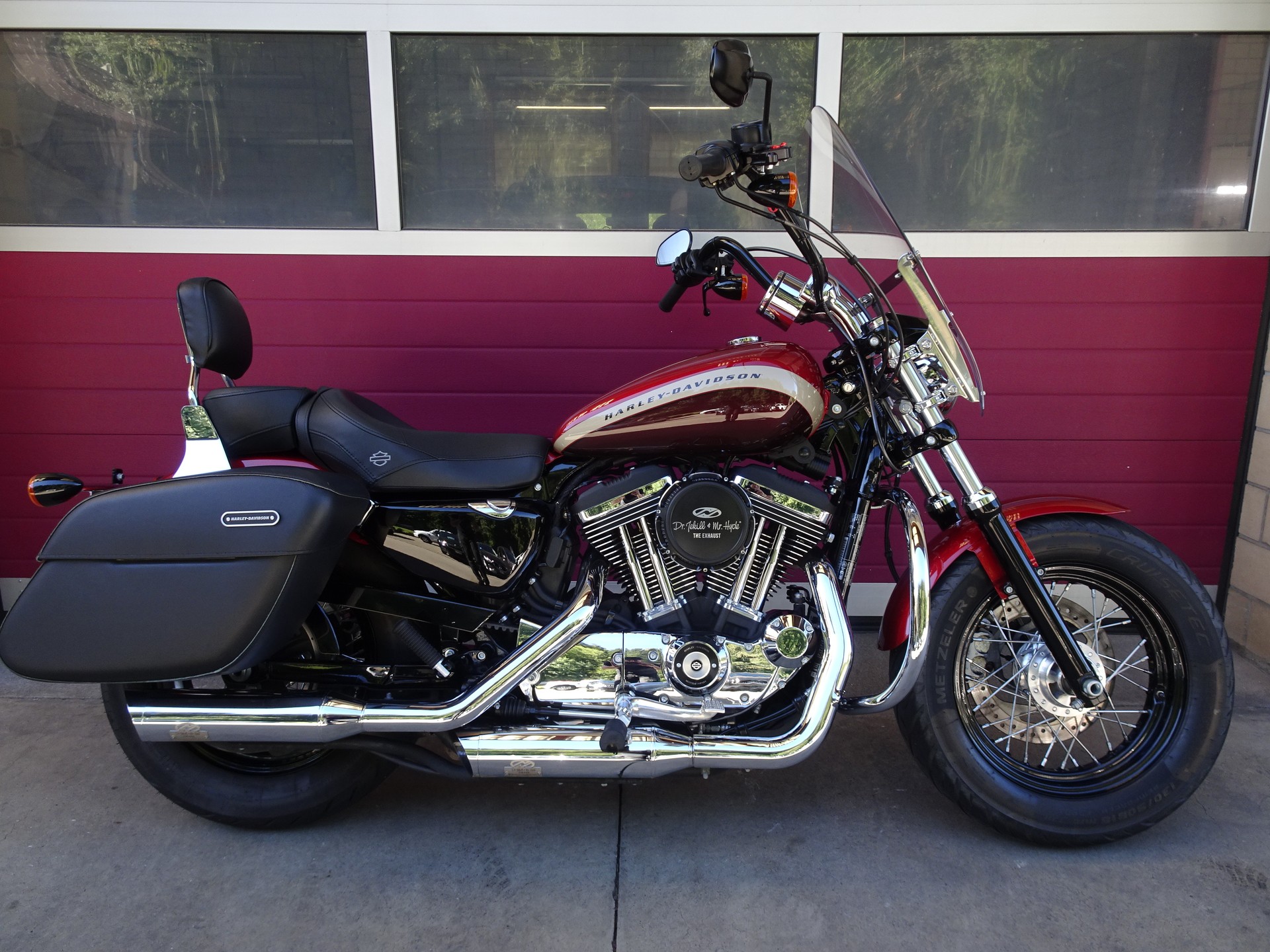HARLEY-DAVIDSON XL 1200 C Sportster Custom ABS-image-0