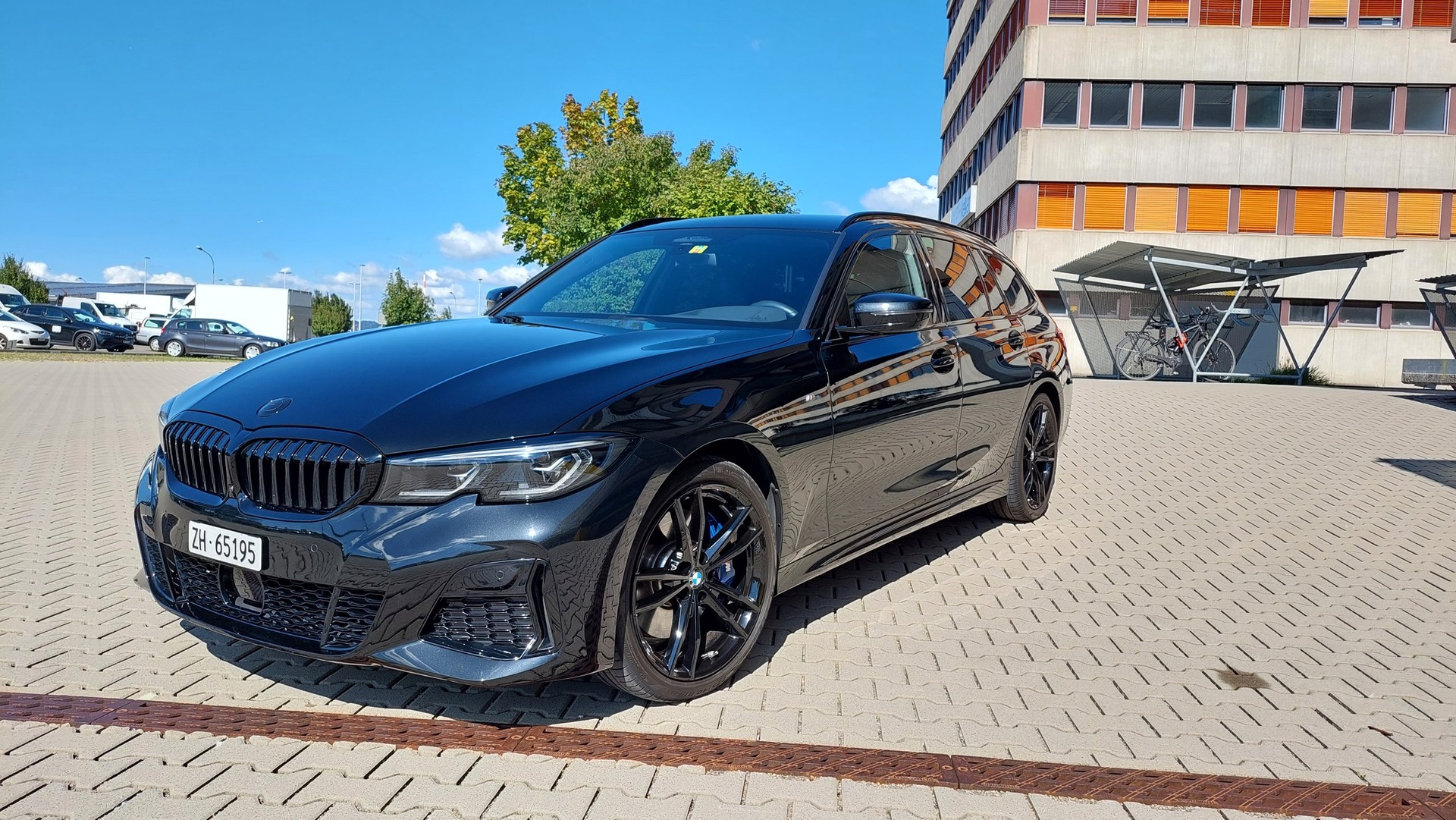 BMW M340i xDrive 48V Touring Steptronic-image-1