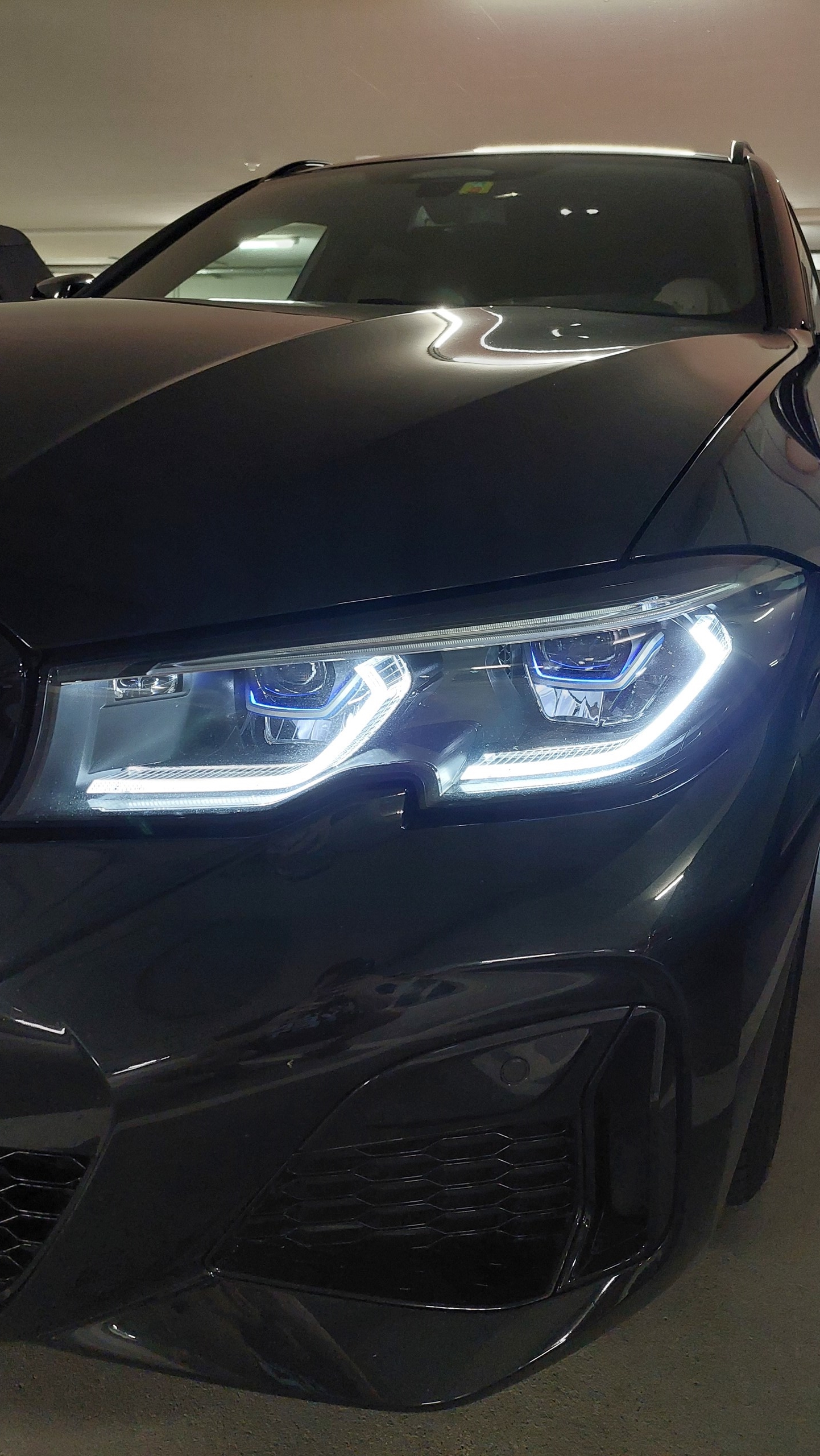 BMW M340i xDrive 48V Touring Steptronic-image-8