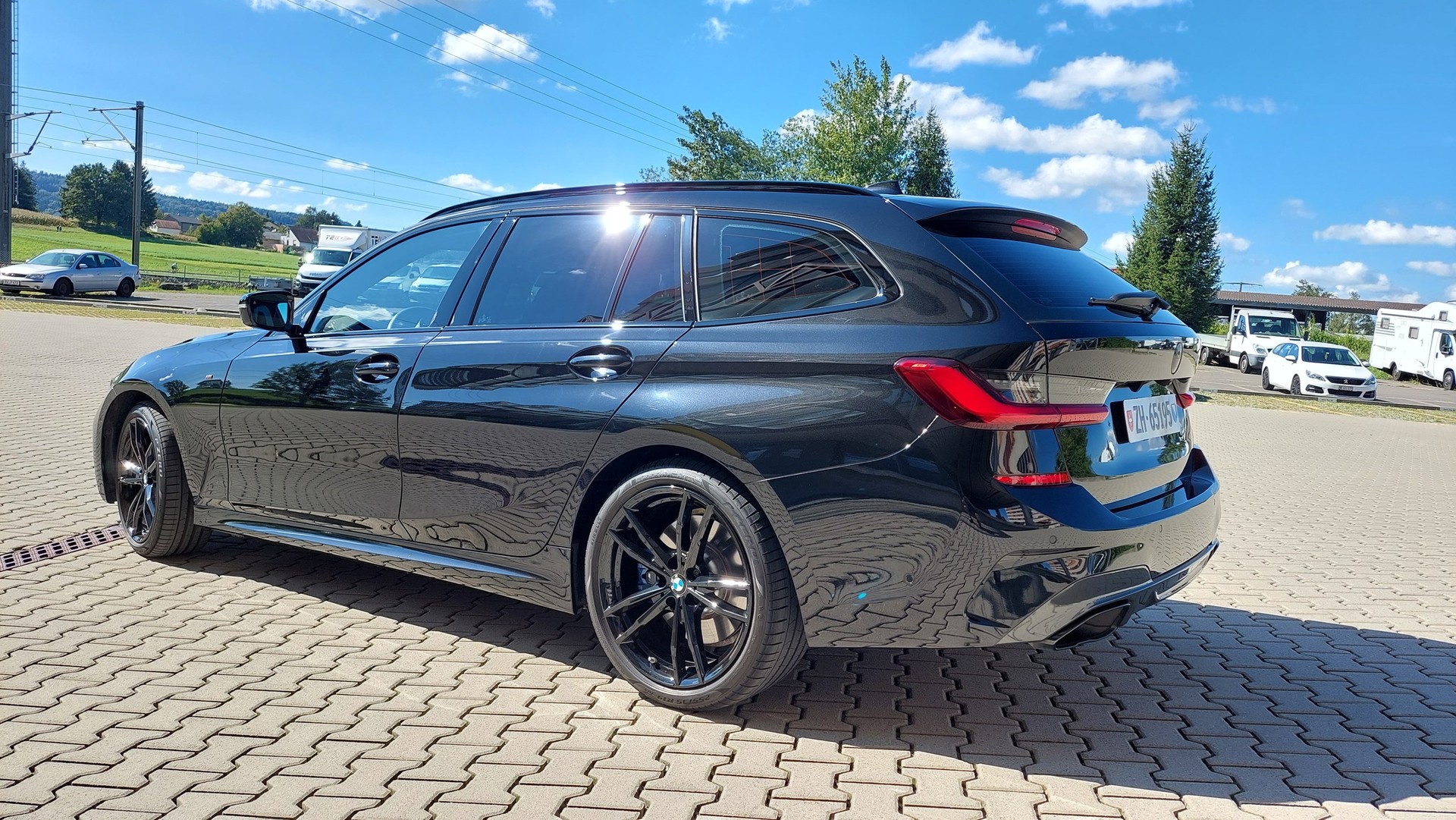 BMW M340i xDrive 48V Touring Steptronic-image-4