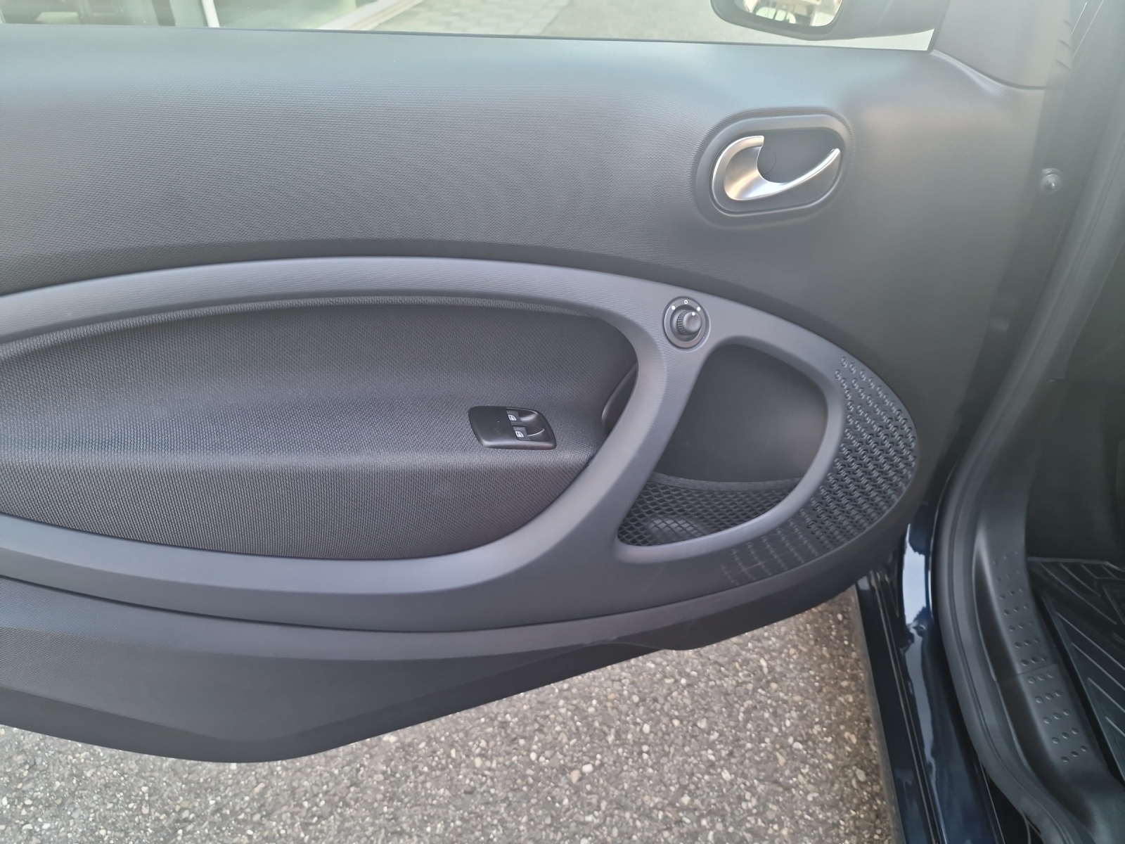 SMART fortwo EQ prime-image-6