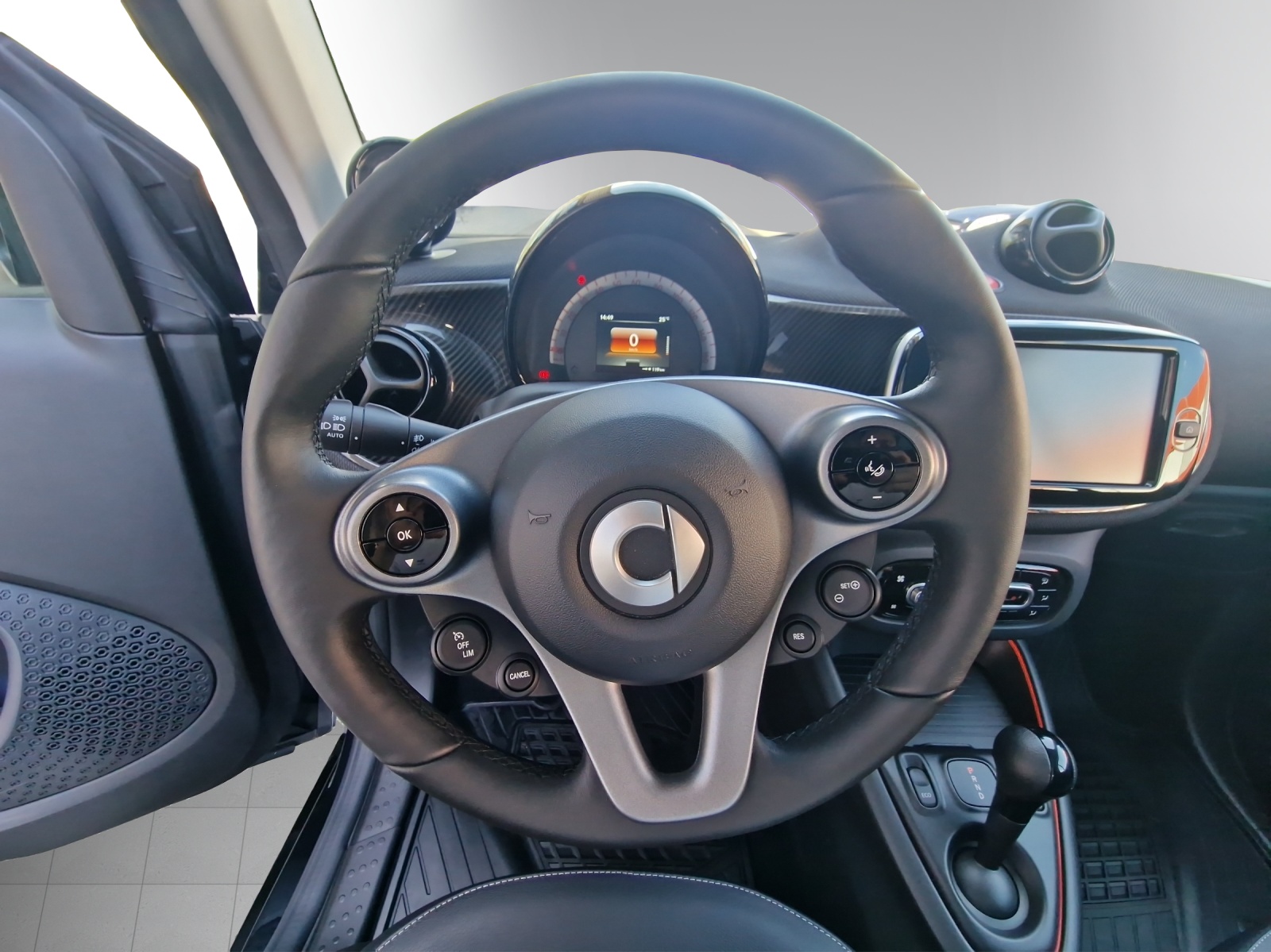 SMART fortwo EQ prime-image-12