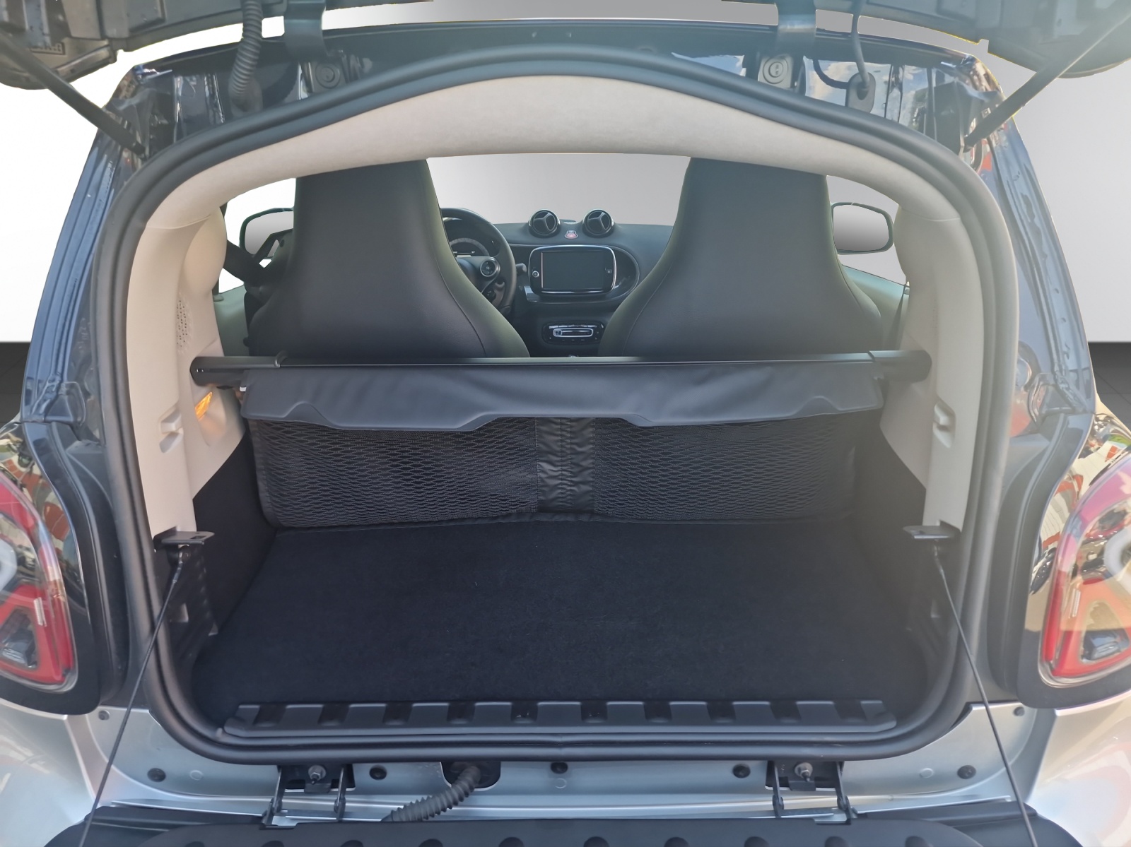 SMART fortwo EQ prime-image-13