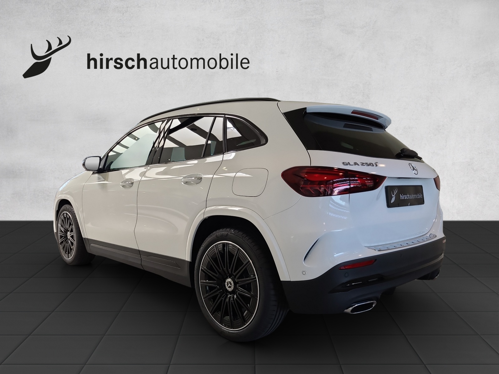 MERCEDES-BENZ GLA 250 4Matic 8G-DCT Swiss Star-showroom-element-1