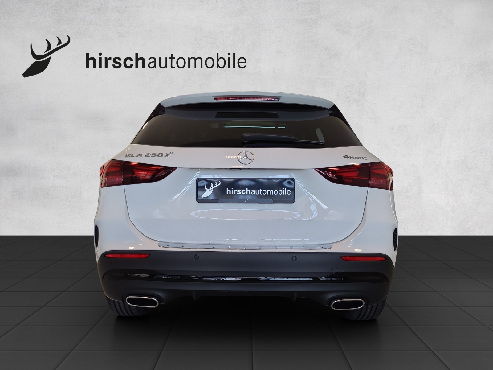 MERCEDES-BENZ GLA 250 4Matic 8G-DCT Swiss Star-showroom-element-2