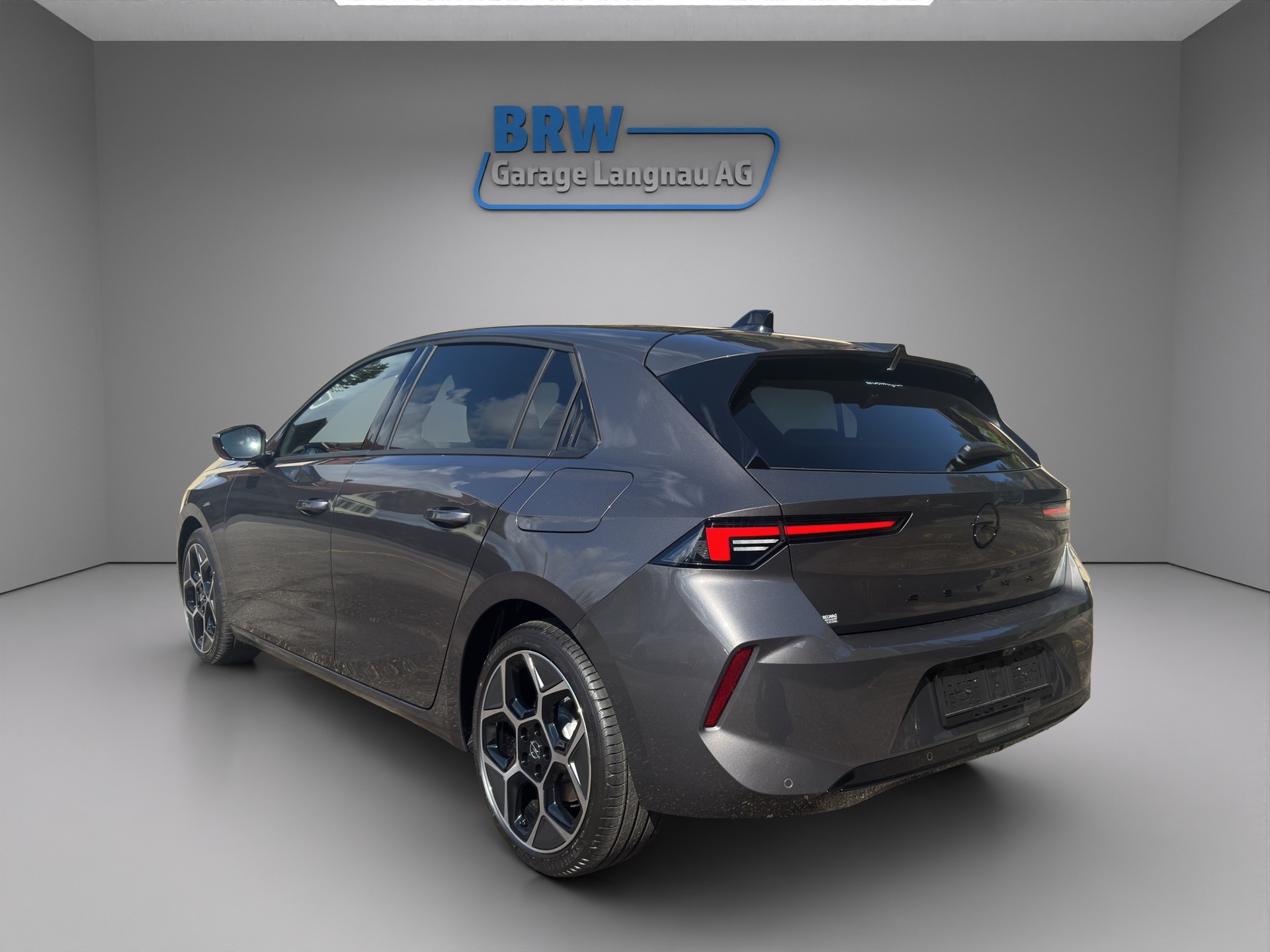 OPEL Astra 1.6 PHEV GS A-showroom-element-2