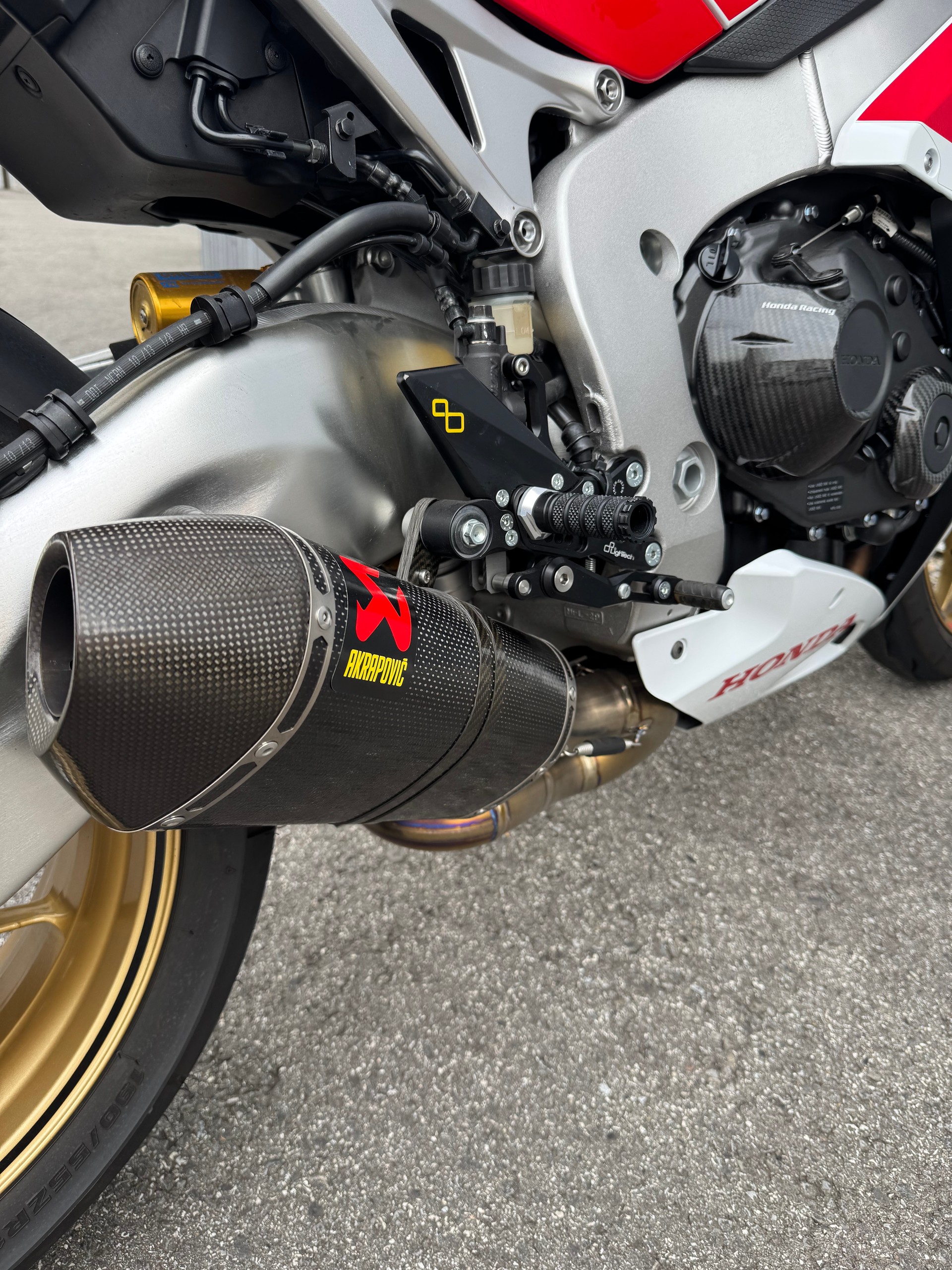 HONDA CBR 1000 SA ABS-image-4