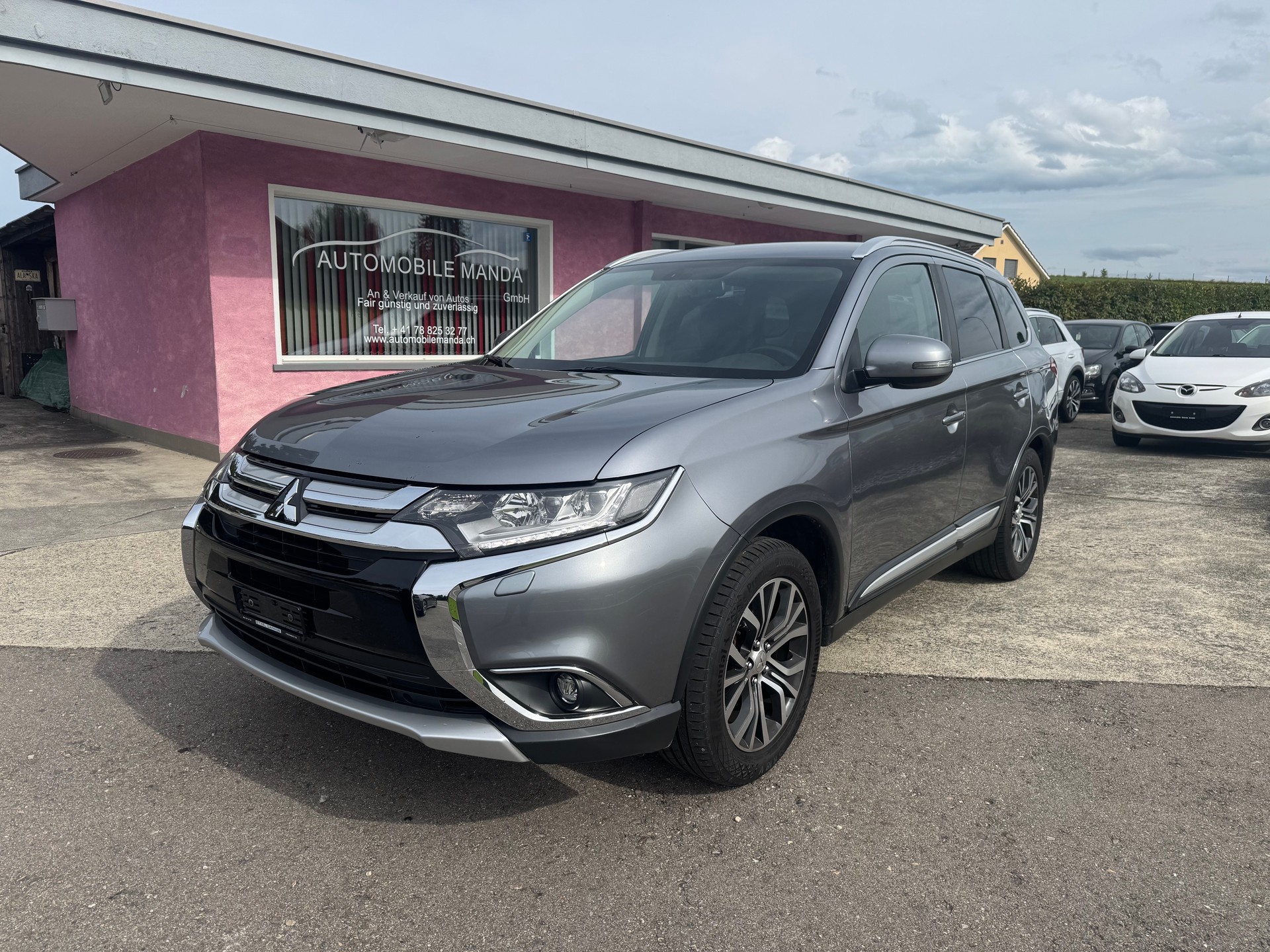 MITSUBISHI Outlander 2.2 DID Style 4WD Automatic
