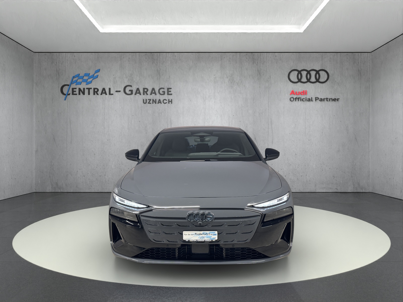 AUDI A6 Avant e-tron quattro-showroom-element-1