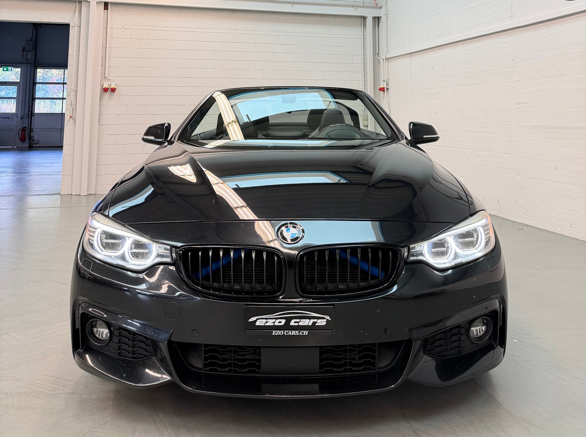 BMW 428i ALL Black M Performance Cabriolet xDrive Steptronic-image-6