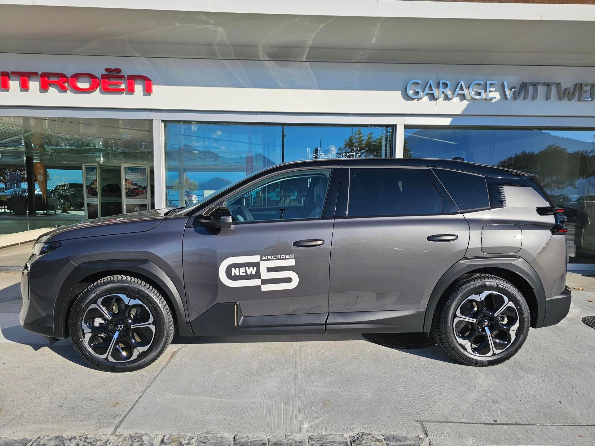 CITROEN e-C5 Aircross Max-image-1